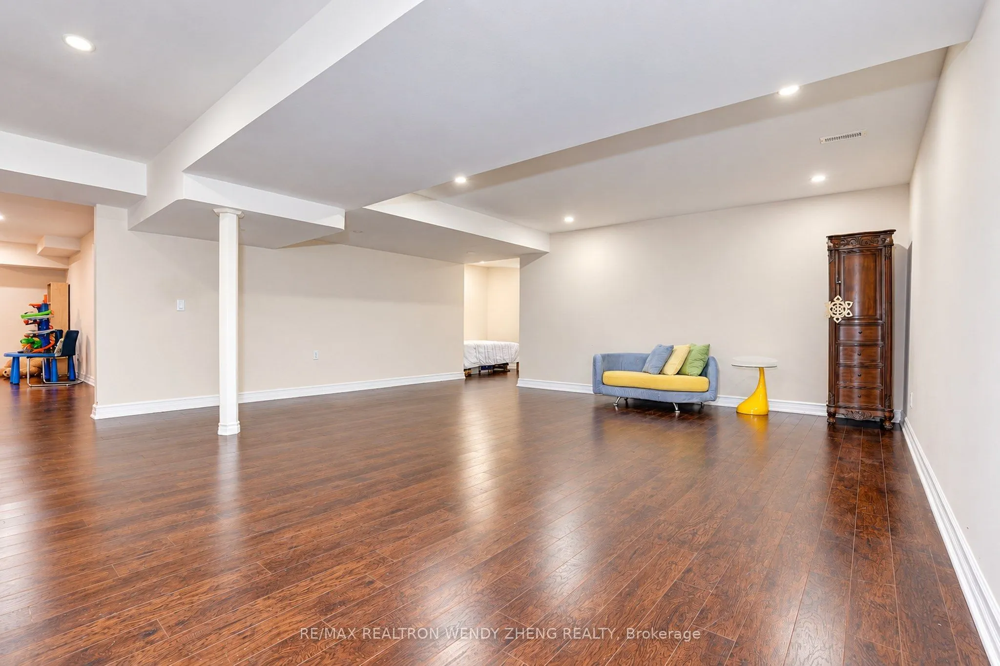6 Callwood Court