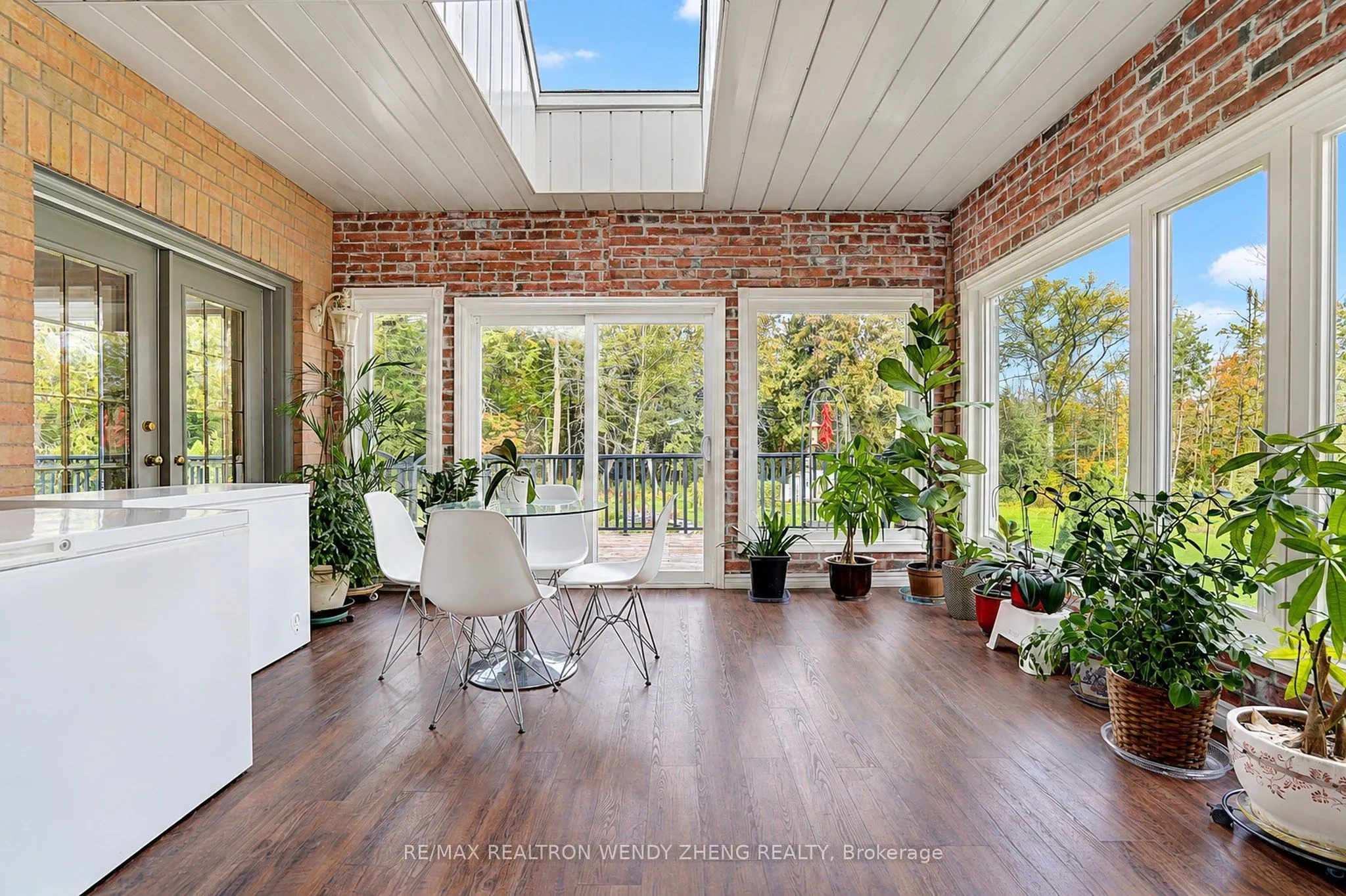 6 Callwood Court