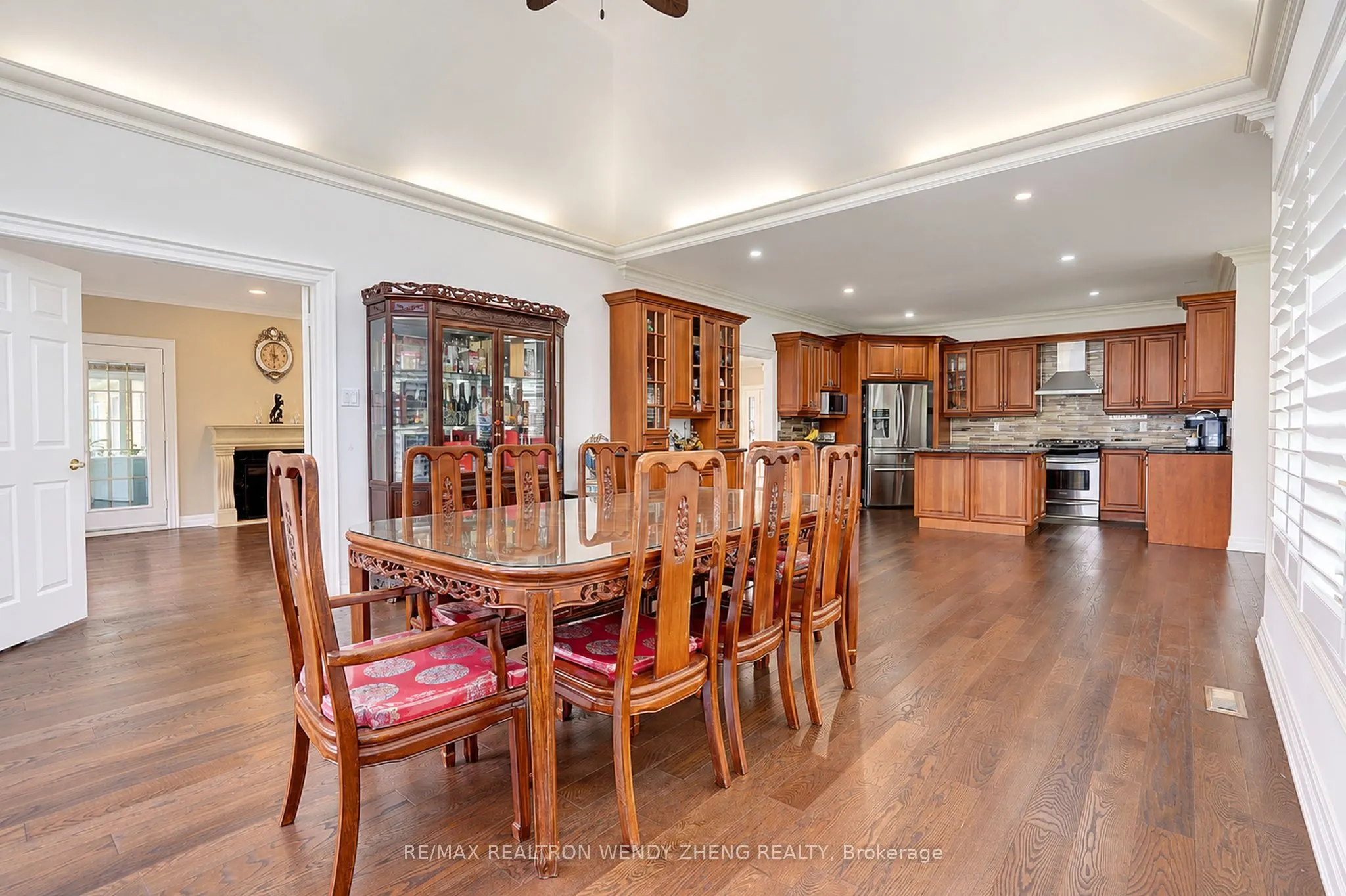 6 Callwood Court