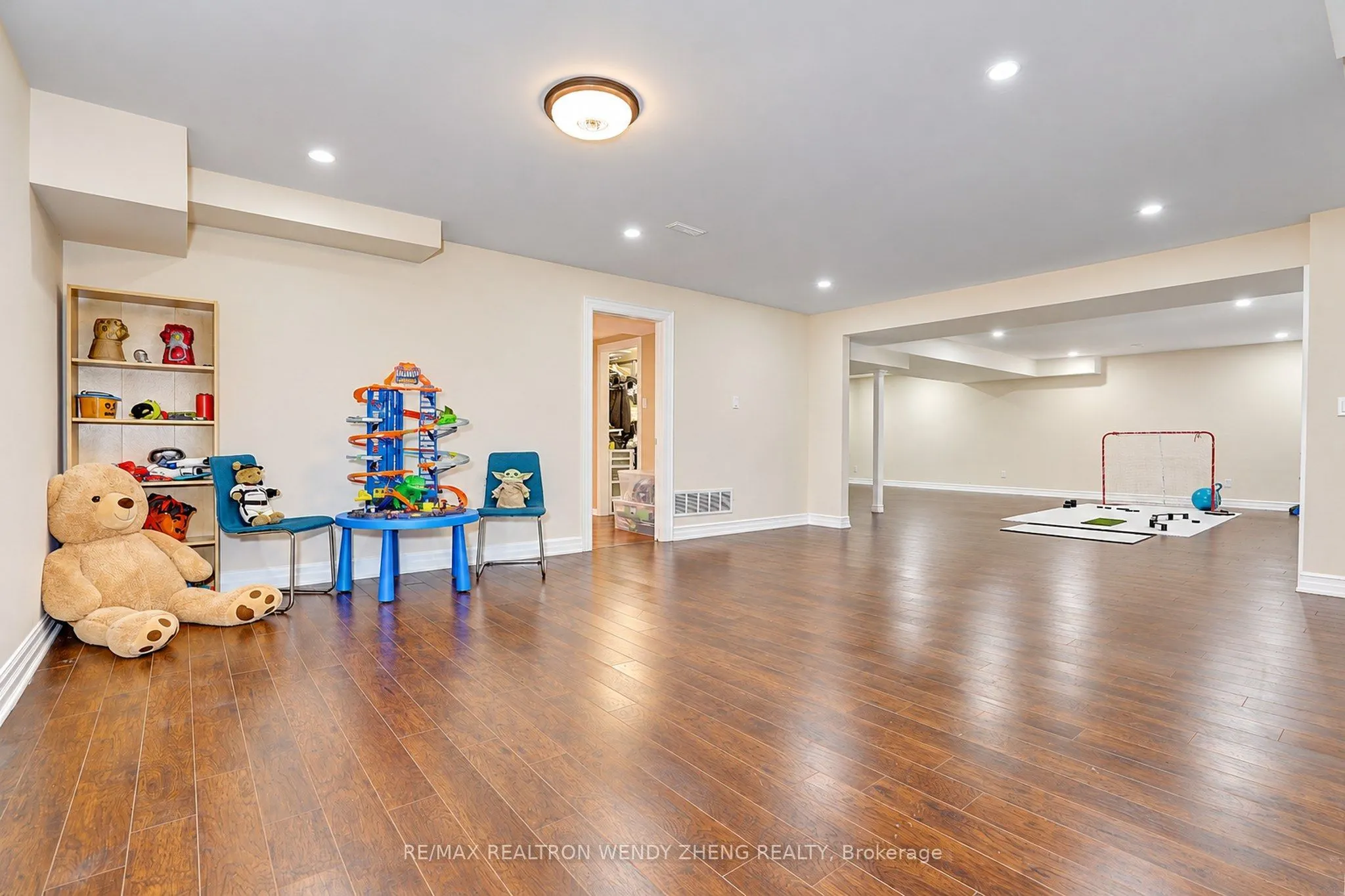 6 Callwood Court