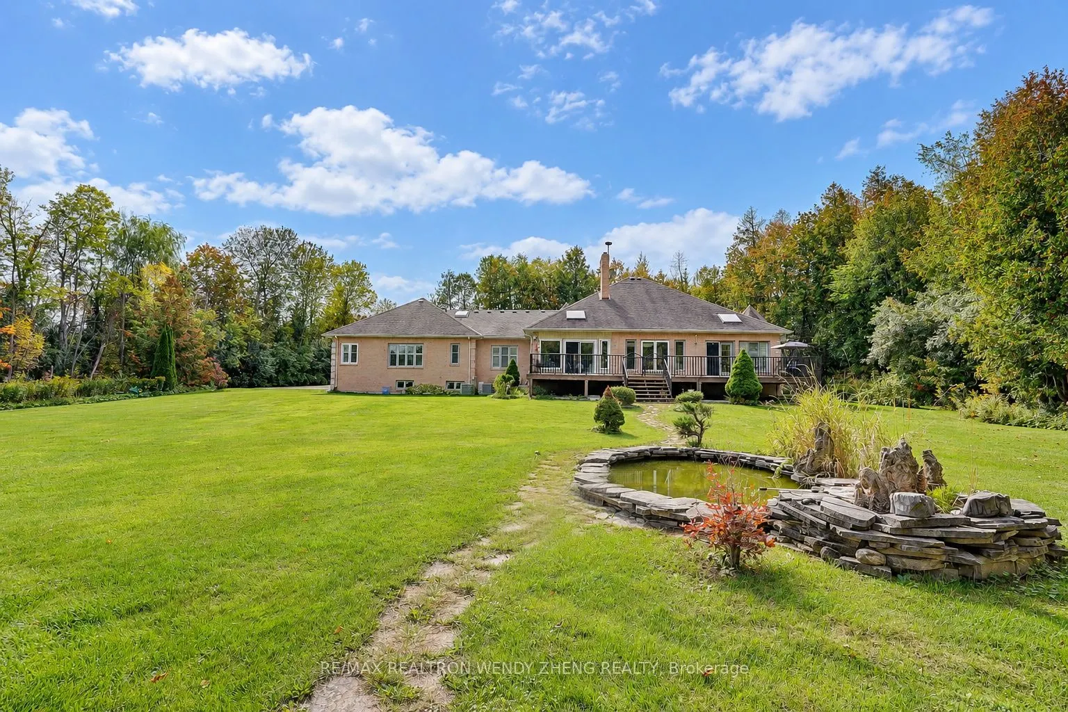 6 Callwood Court