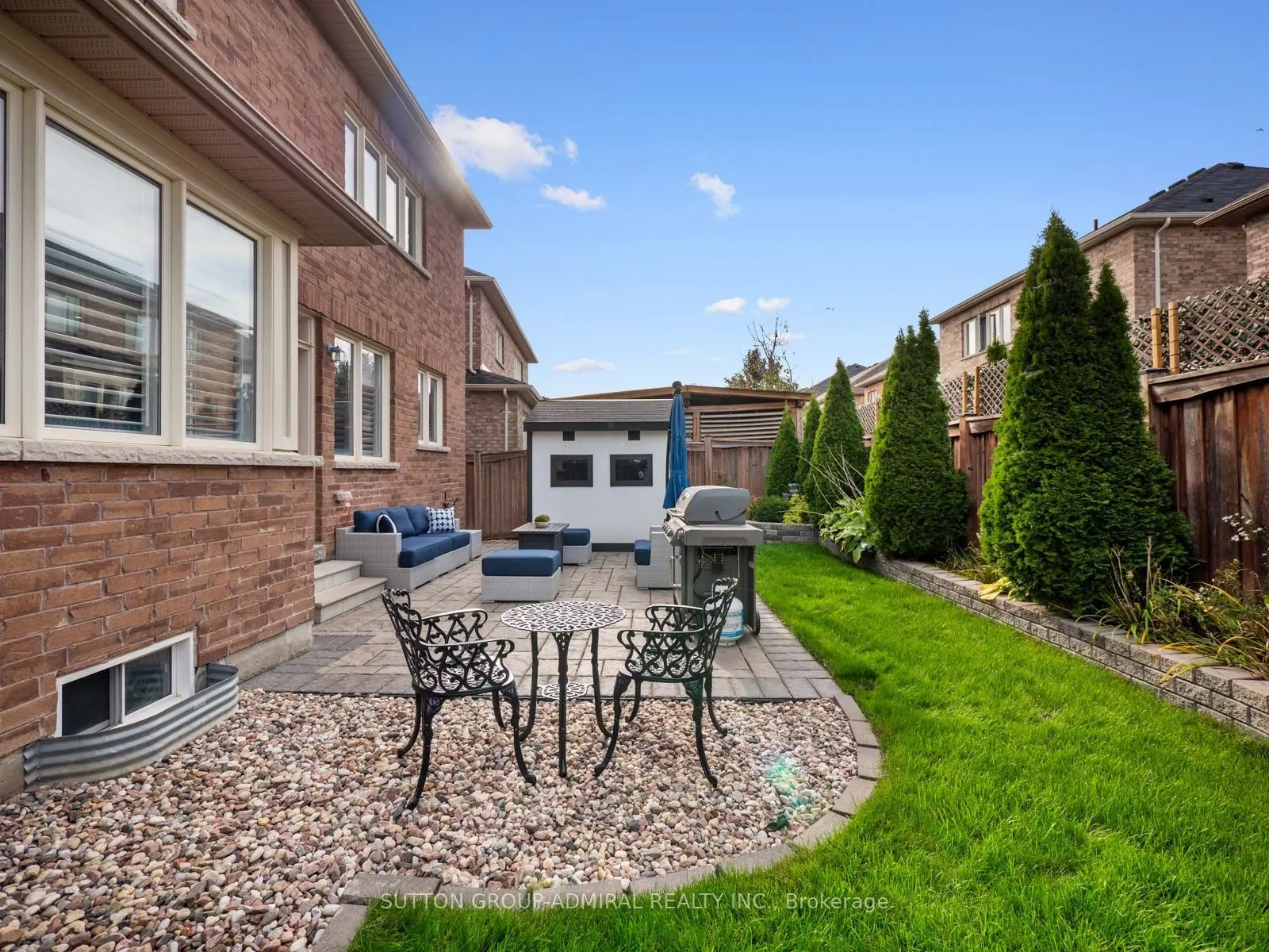 187 John Davis Gate