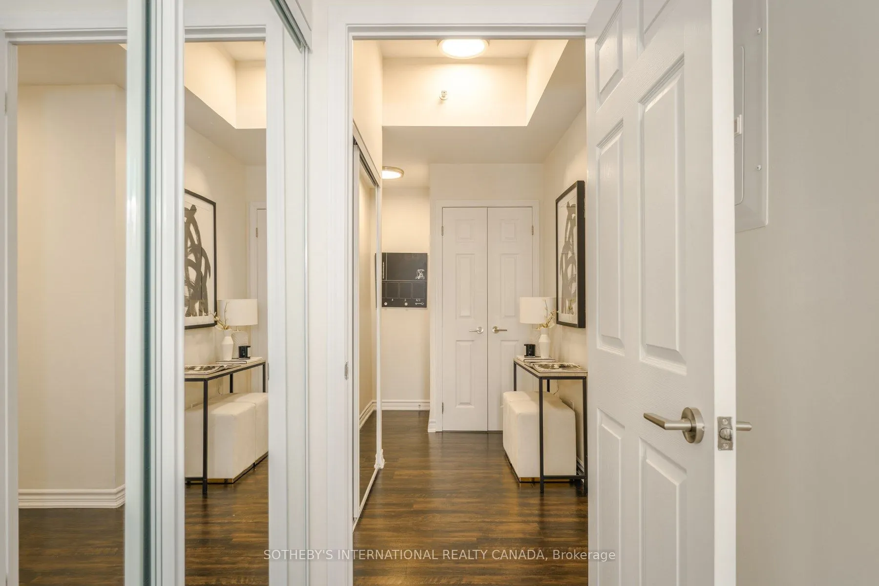 11611 Yonge Street #521