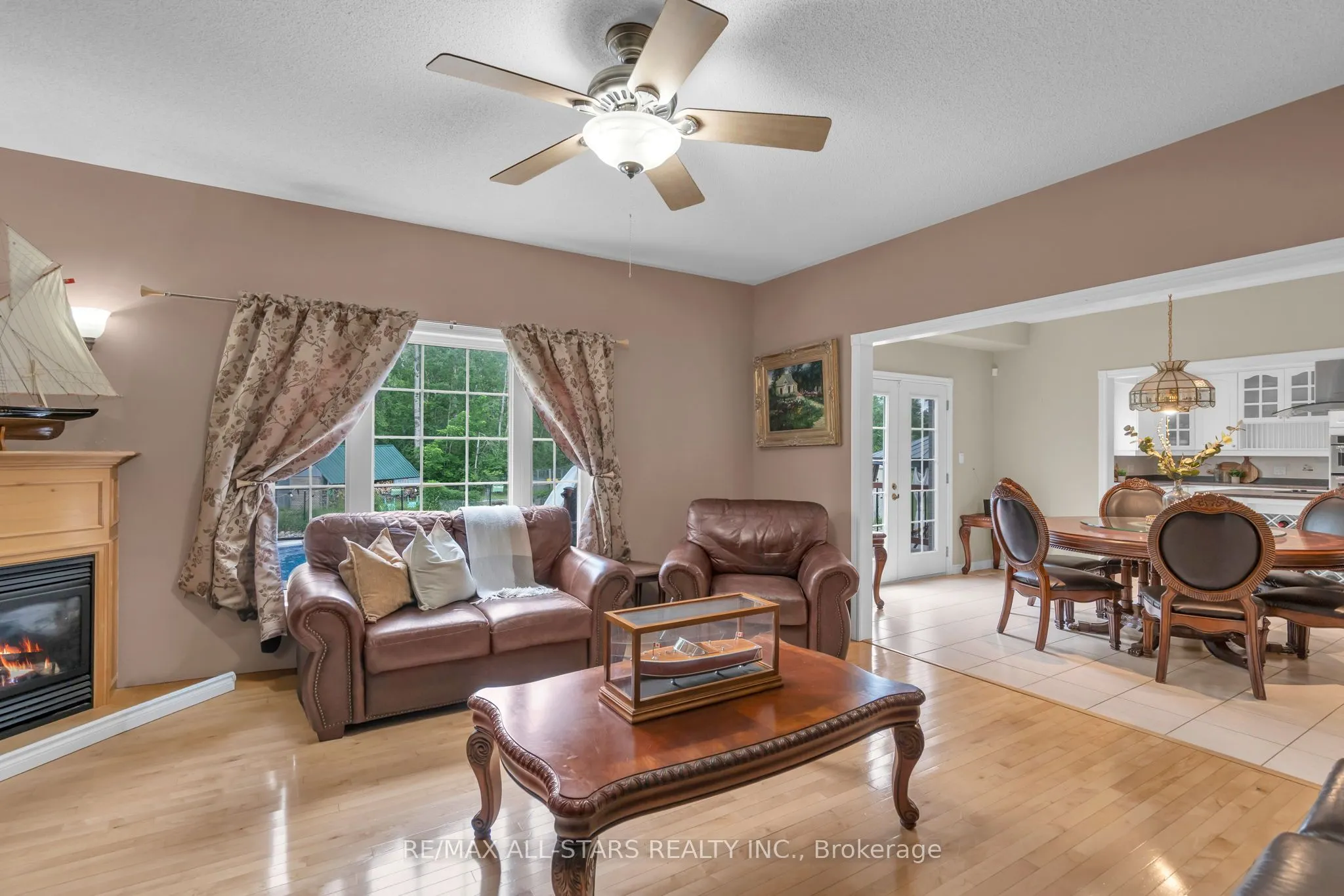 6 Audubon Way
