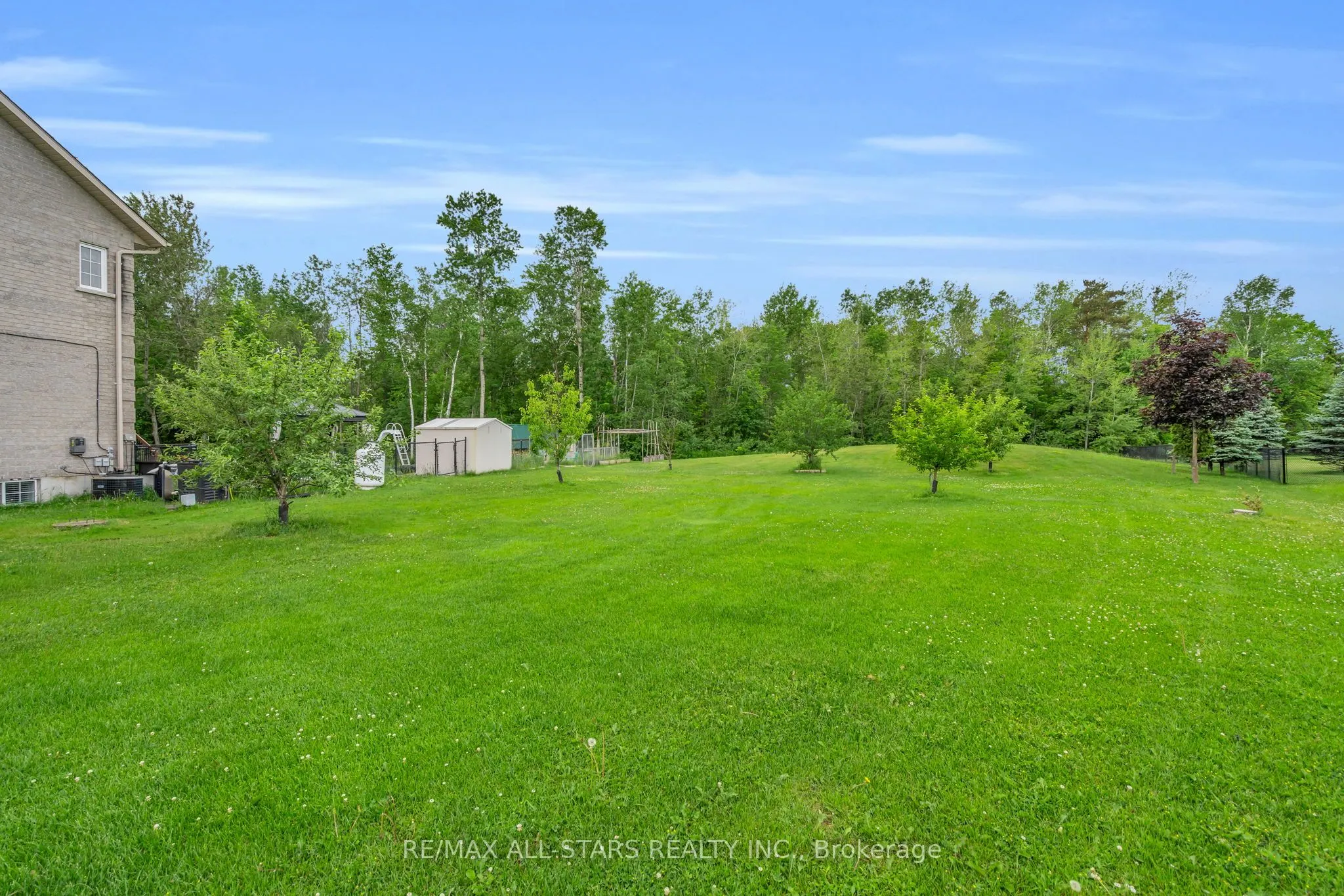 6 Audubon Way