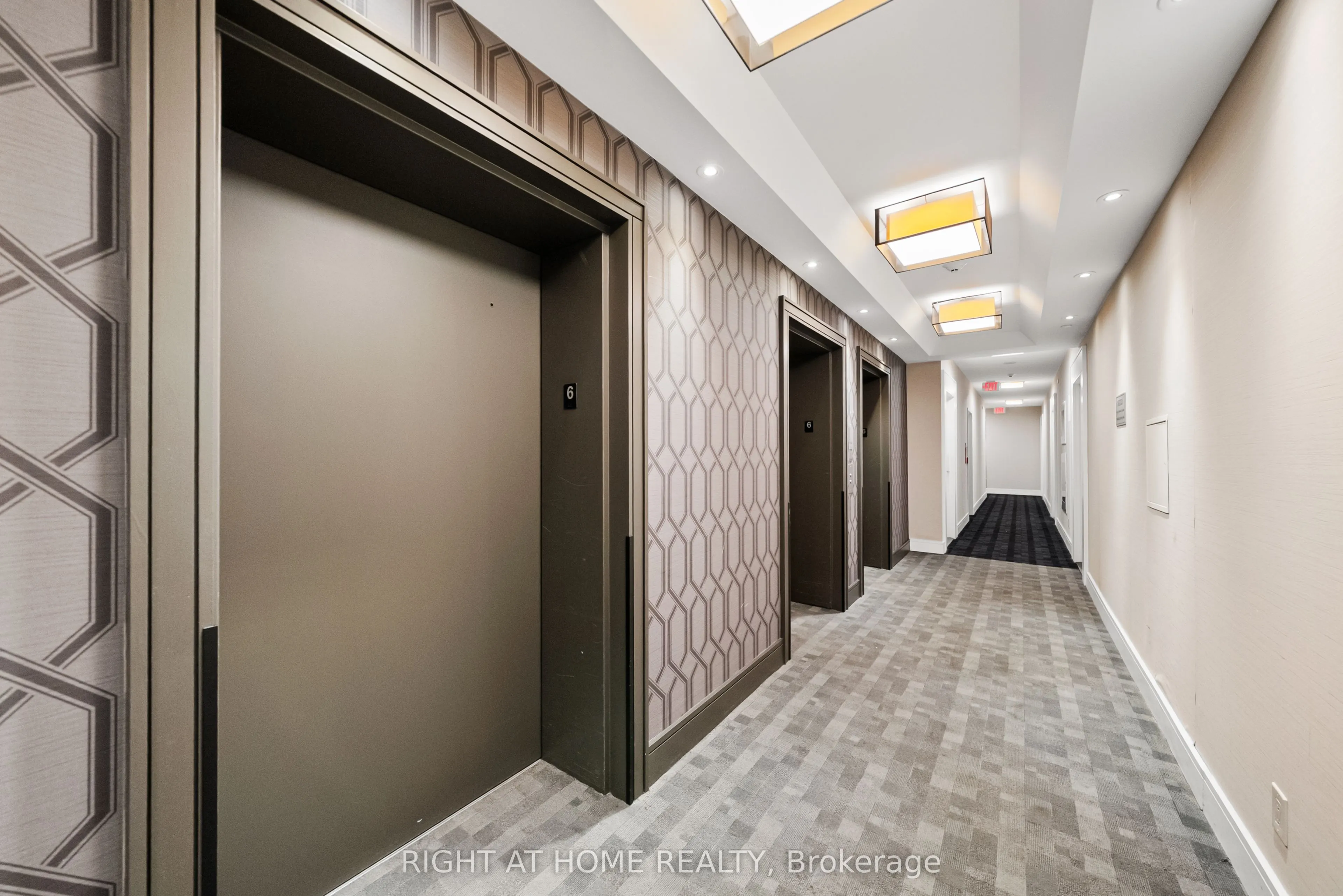 9201 Yonge Street #610
