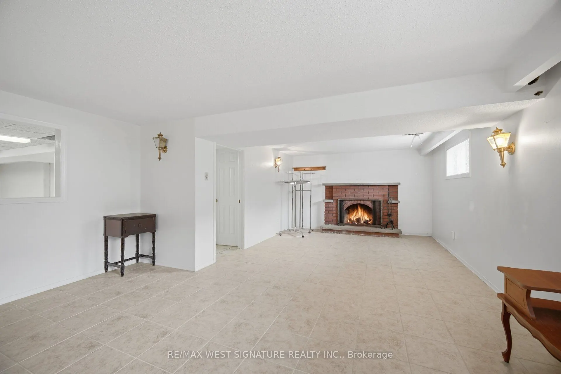 90 North Ridge Road