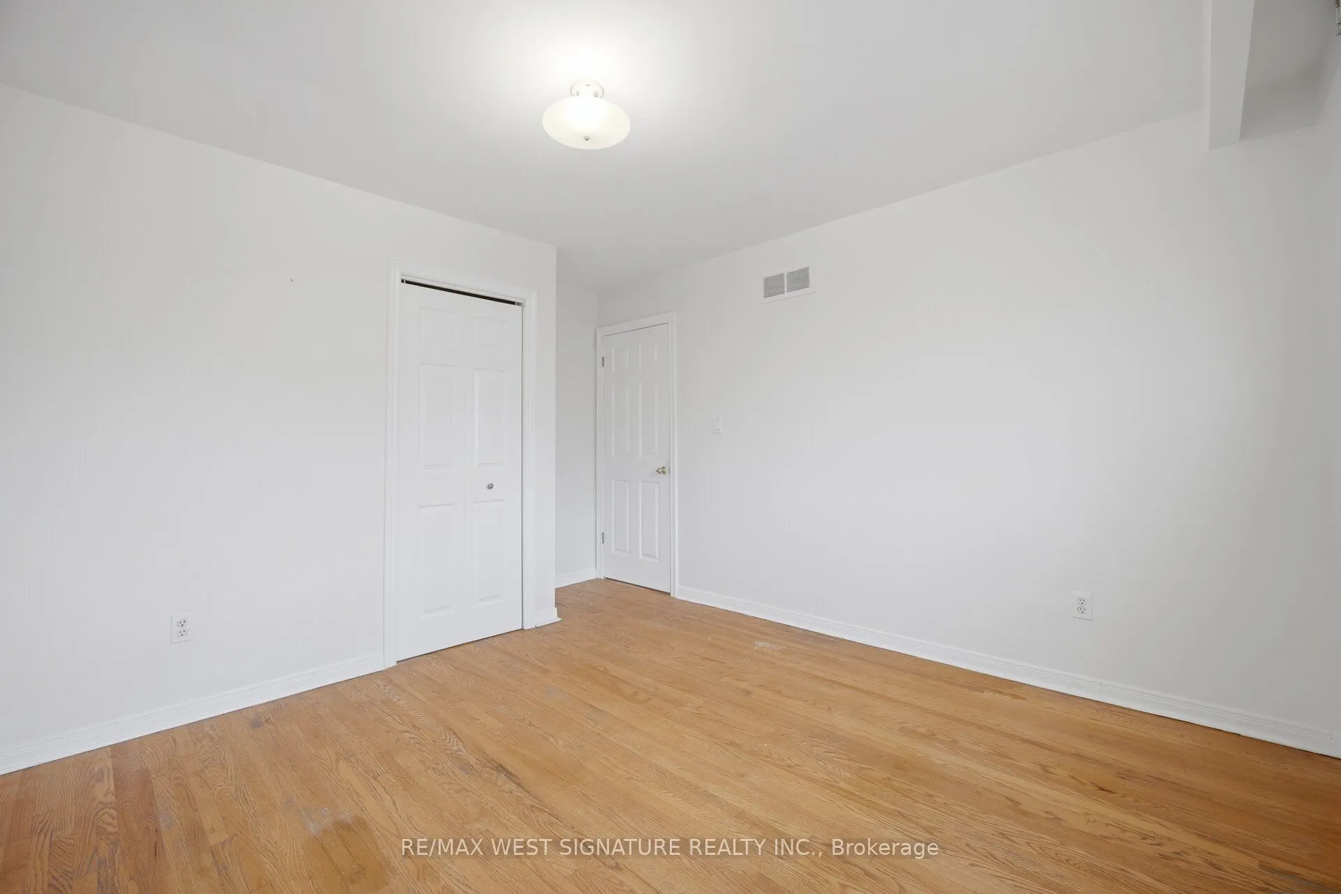 90 North Ridge Road