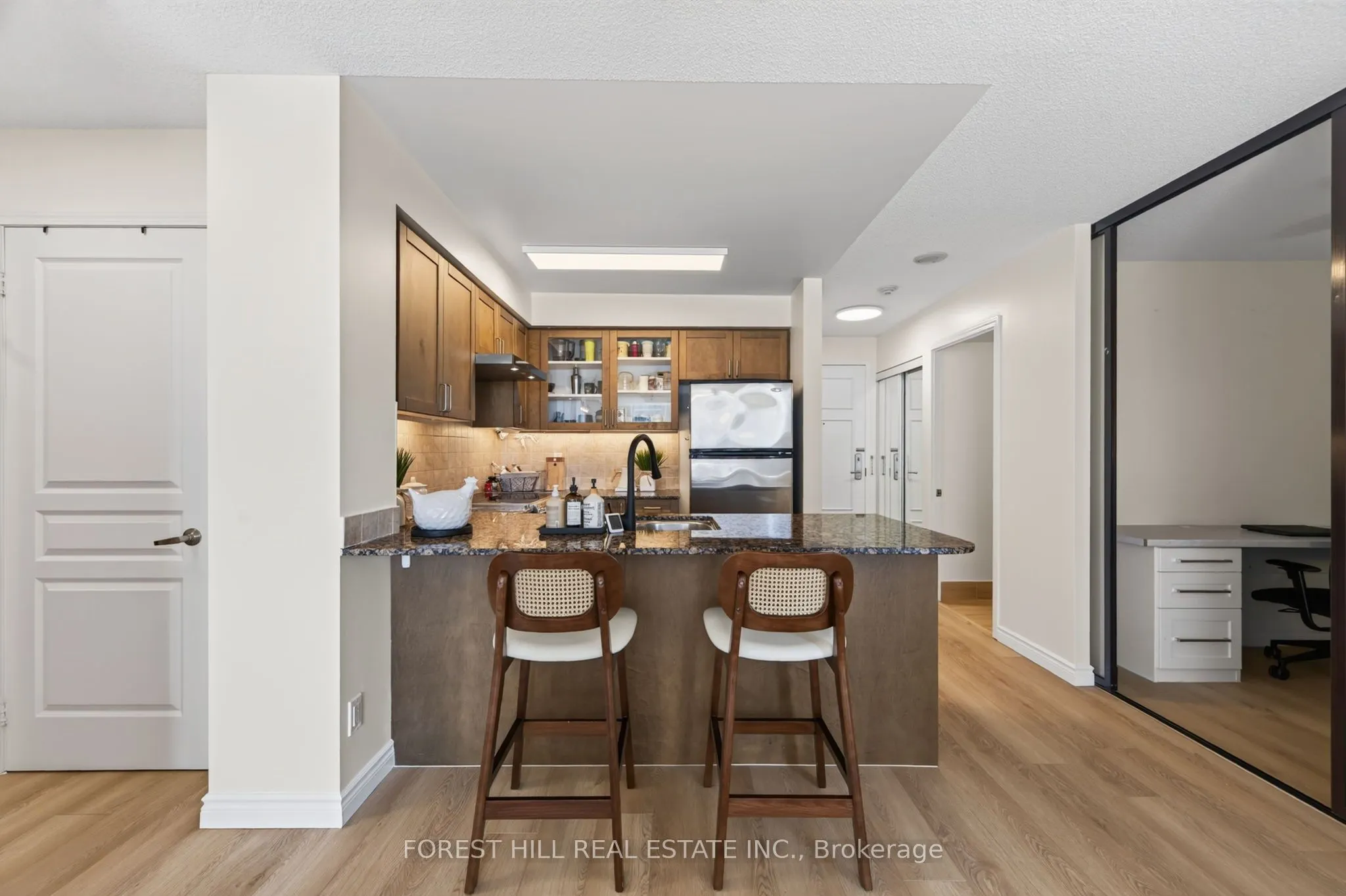 350 Red Maple Road #407