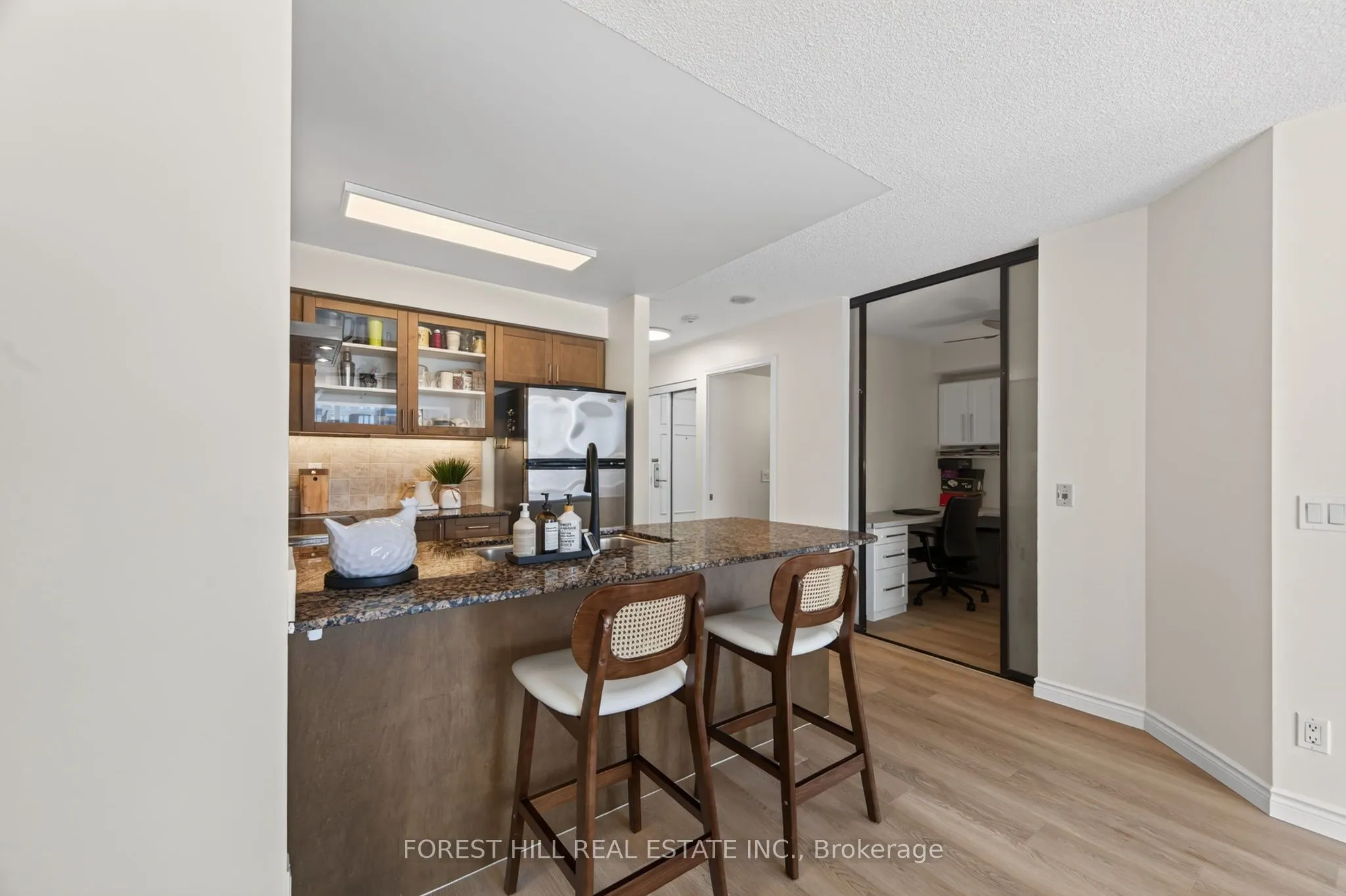 350 Red Maple Road #407