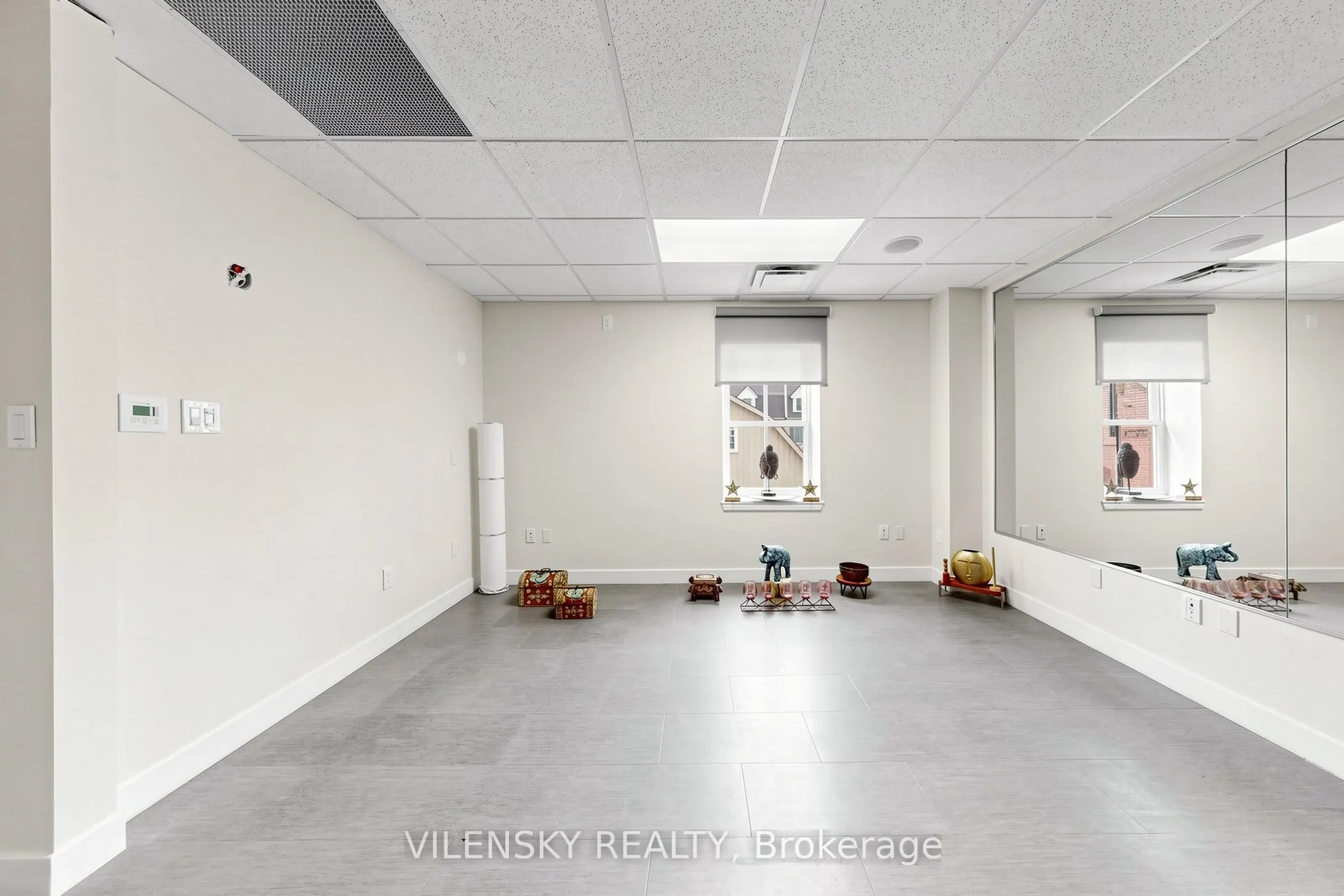 9994 Keele Street #200 - STUDIO