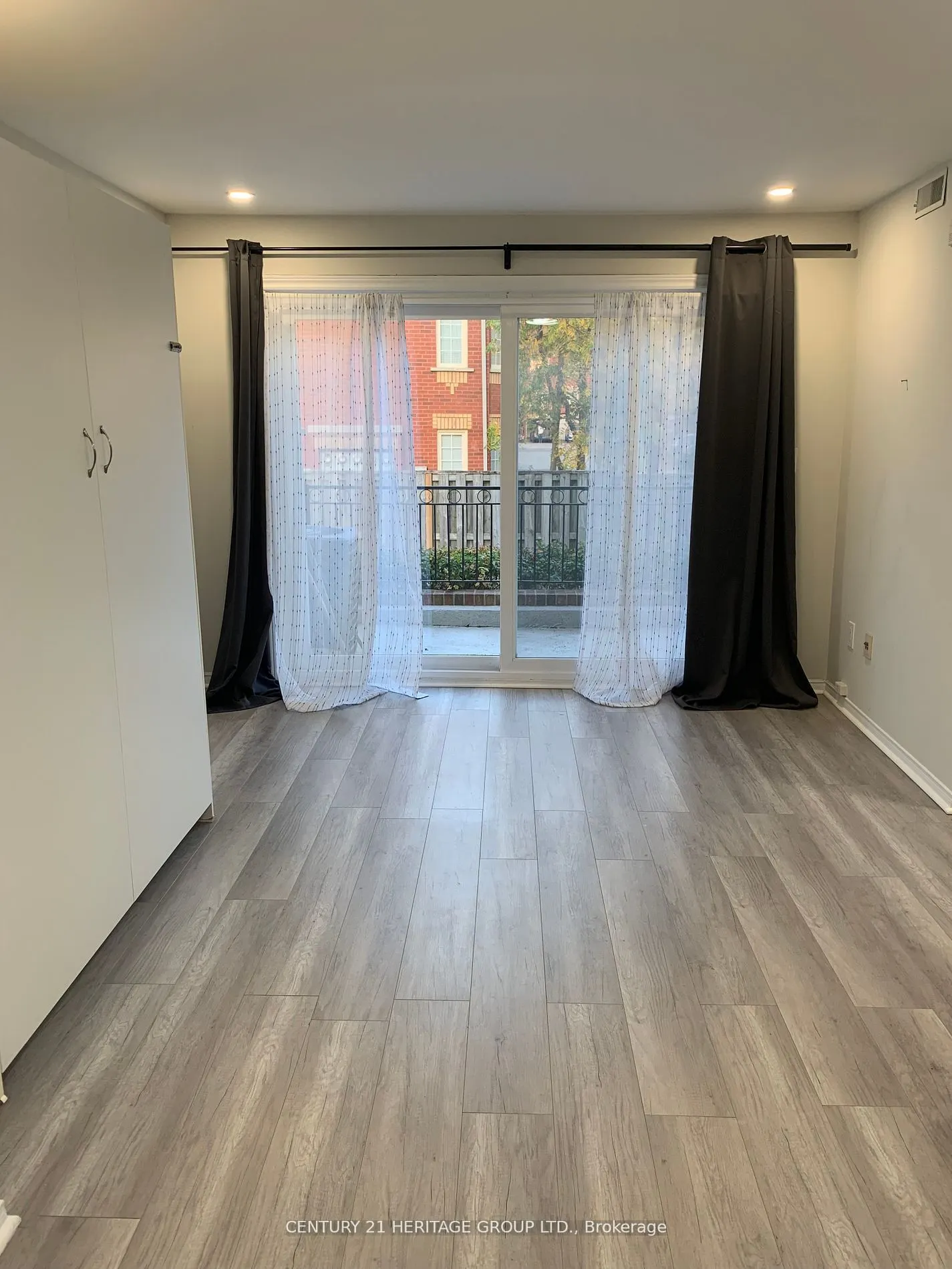 75 Weldrick Road E #419