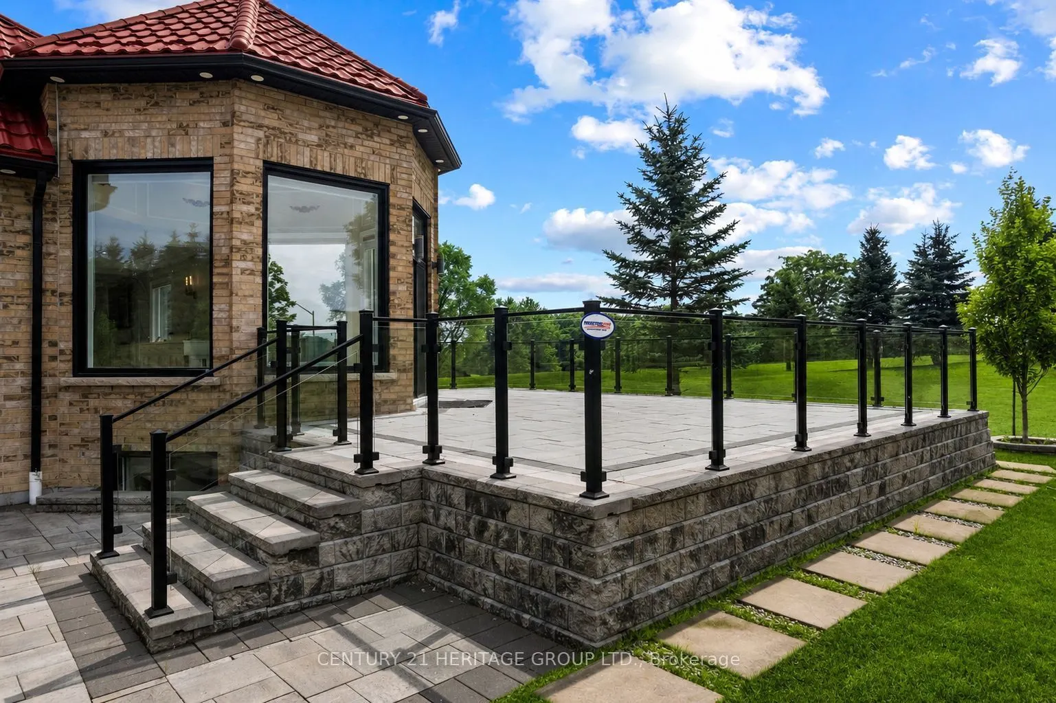 4 Loch Erne Lane