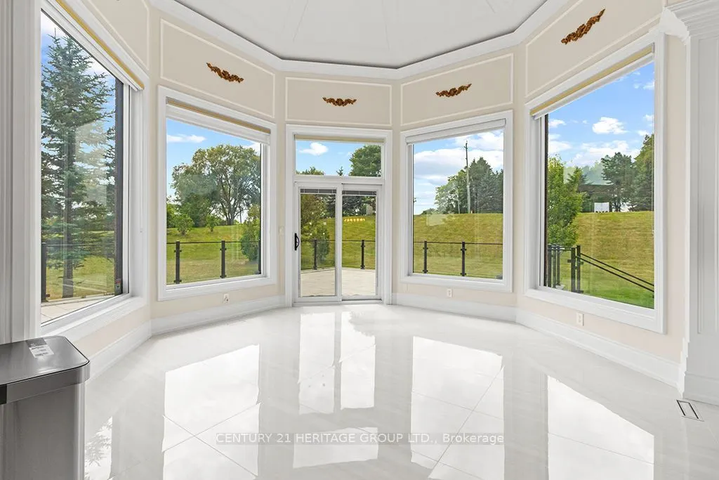 4 Loch Erne Lane