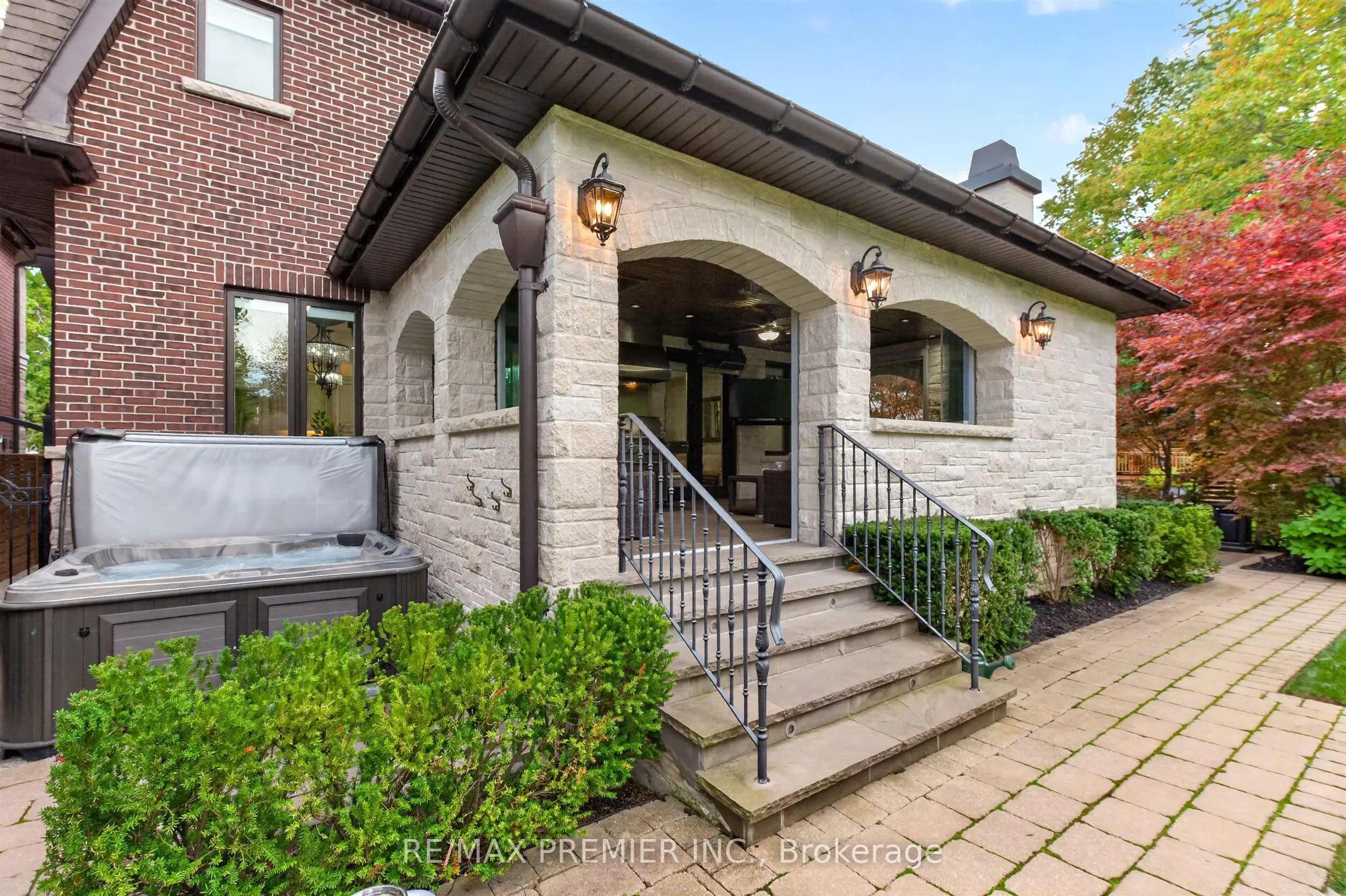 243 Rumble Avenue