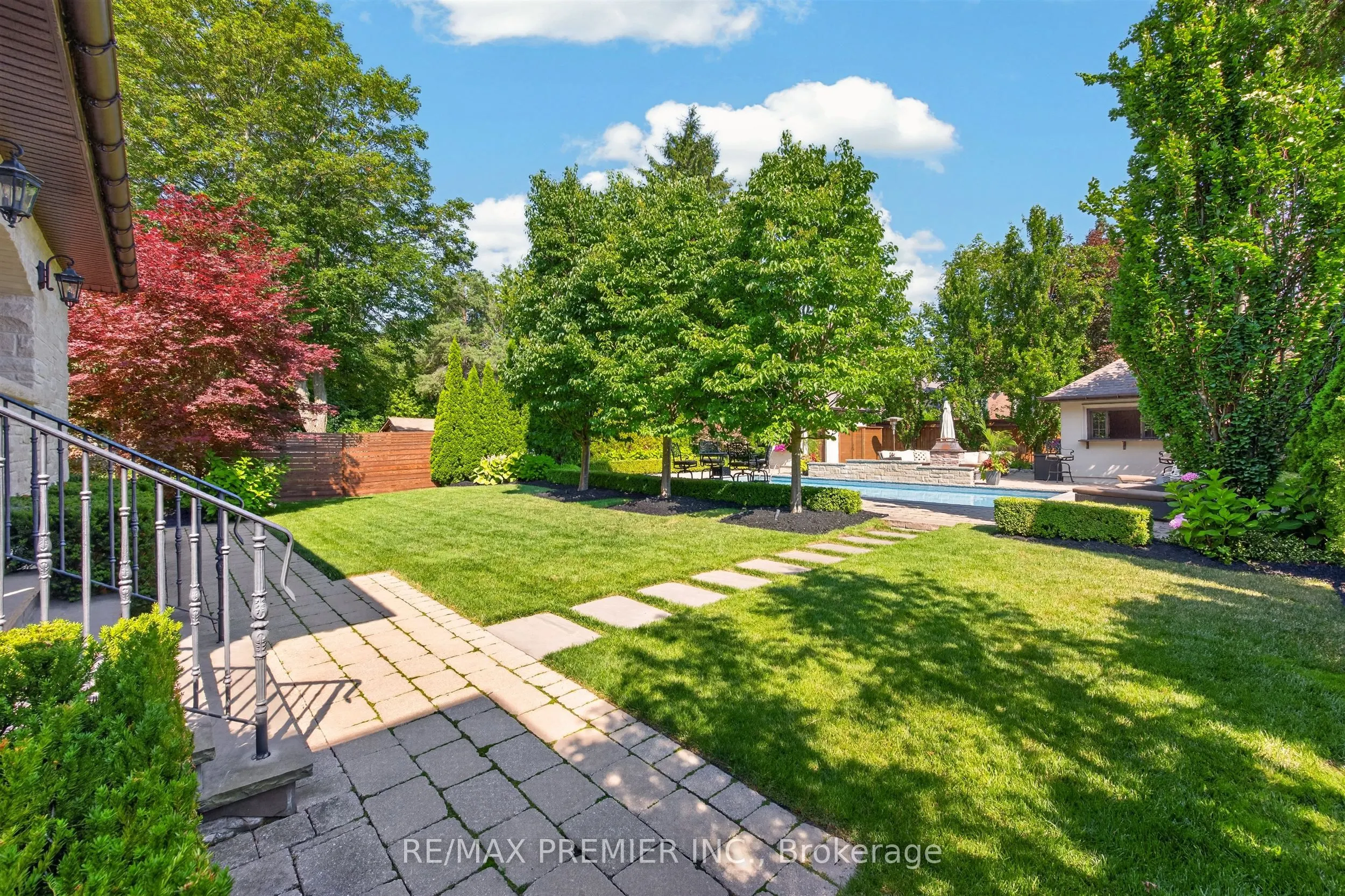 243 Rumble Avenue