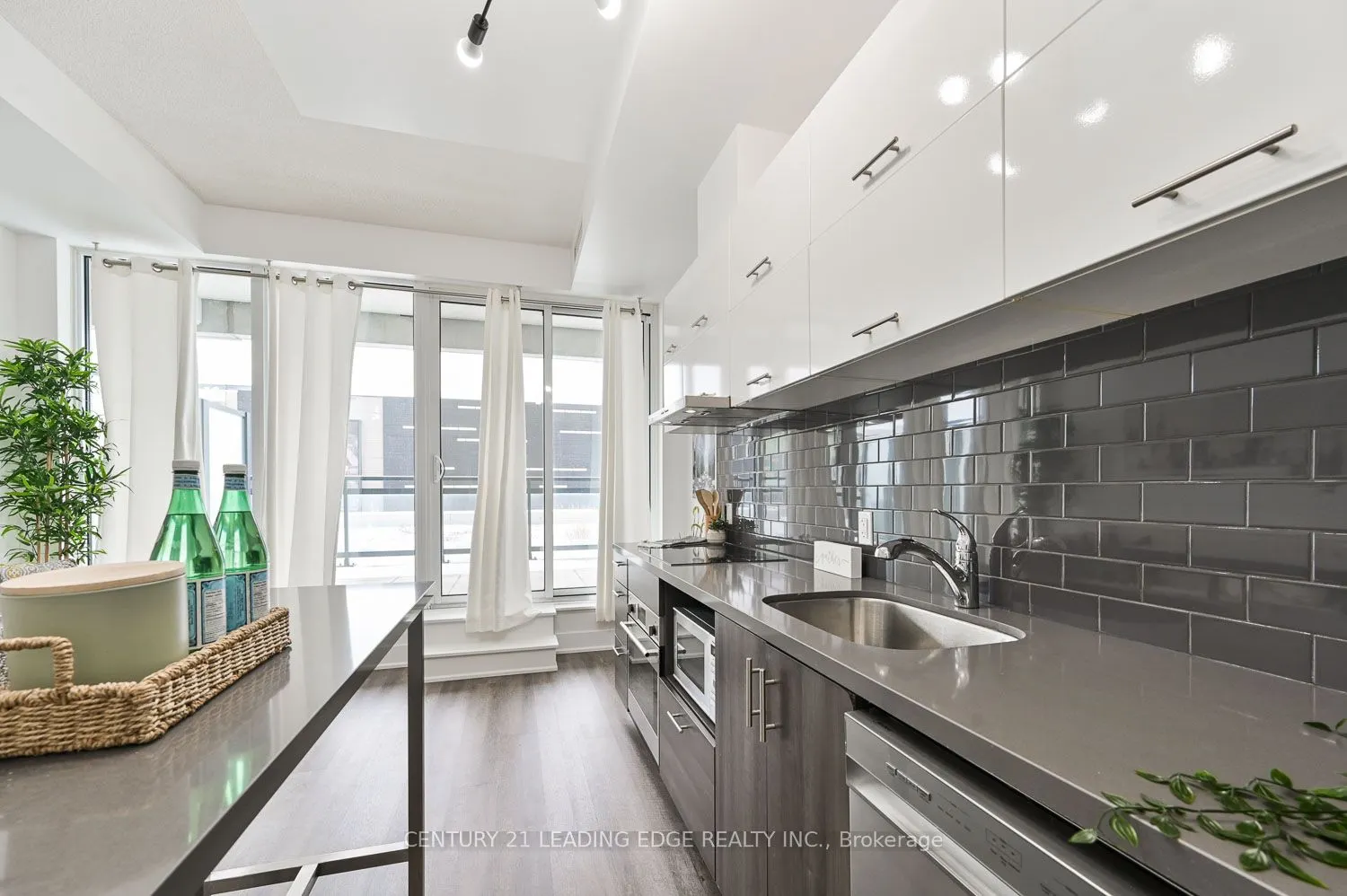 180 Enterprise Boulevard #315