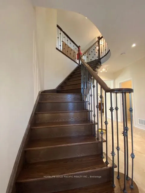 8 Brumwell Lane