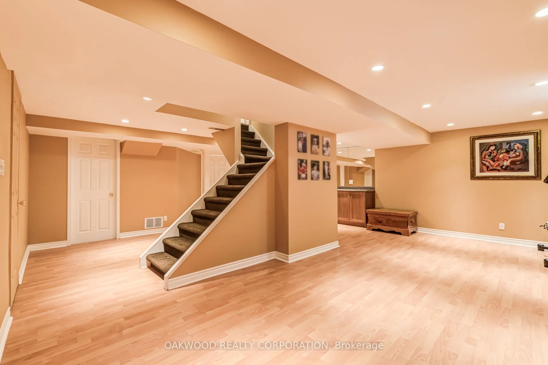486 Greenock Drive