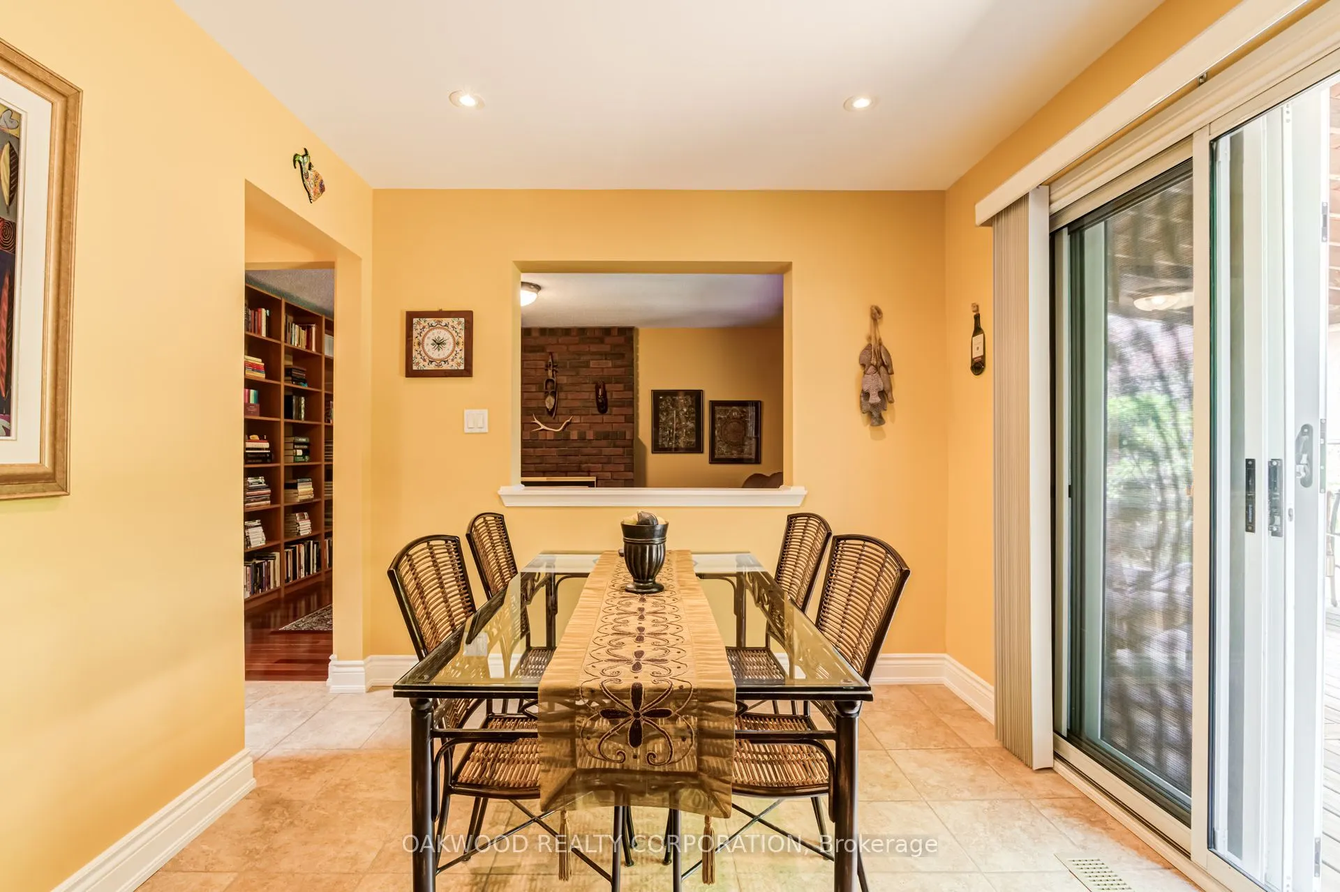 486 Greenock Drive