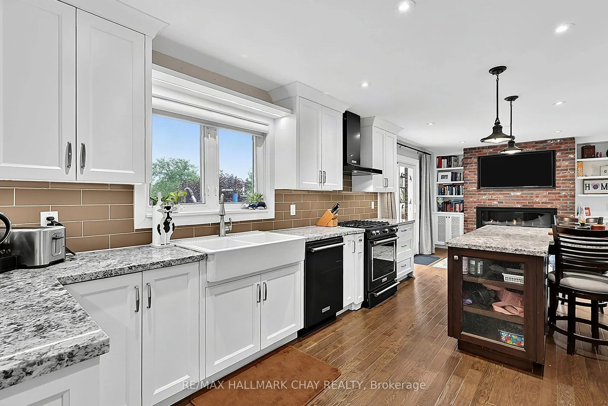 1467 Gilford Road