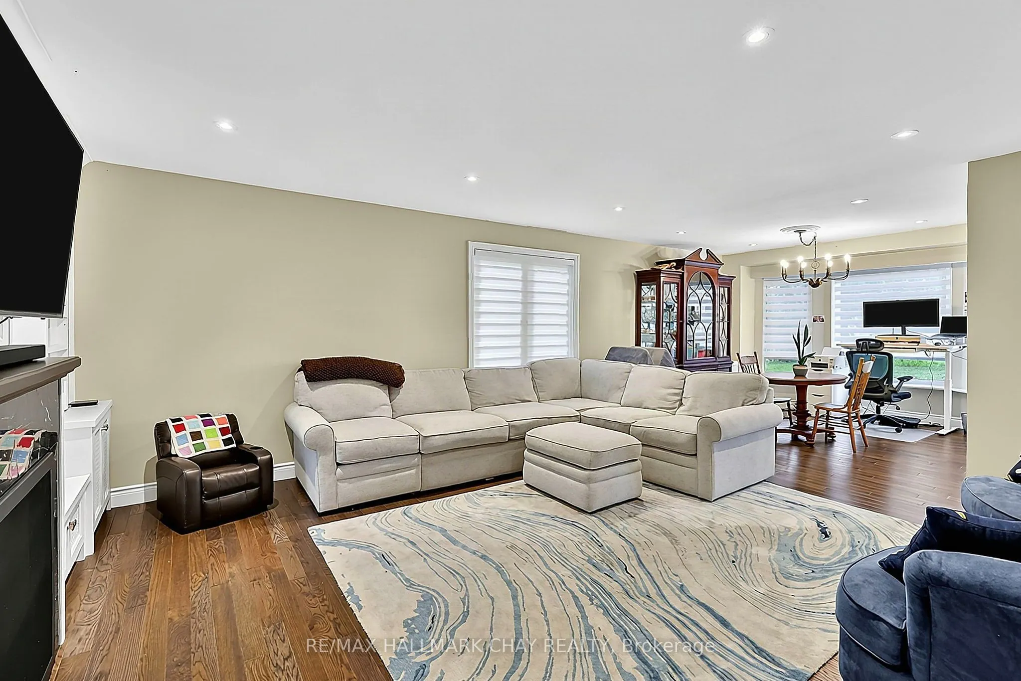 1467 Gilford Road