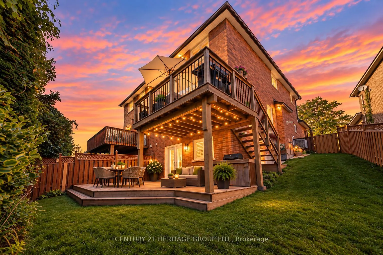 671 Walpole Crescent