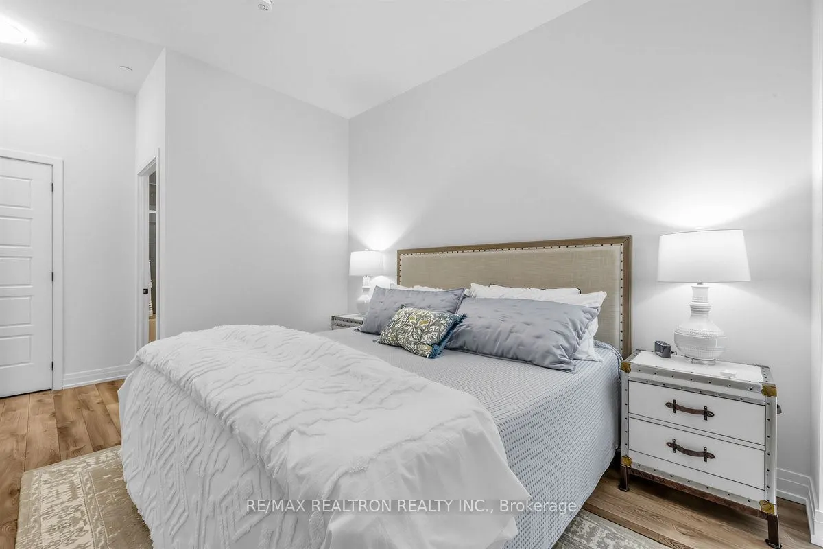 415 Sea Ray Avenue #456