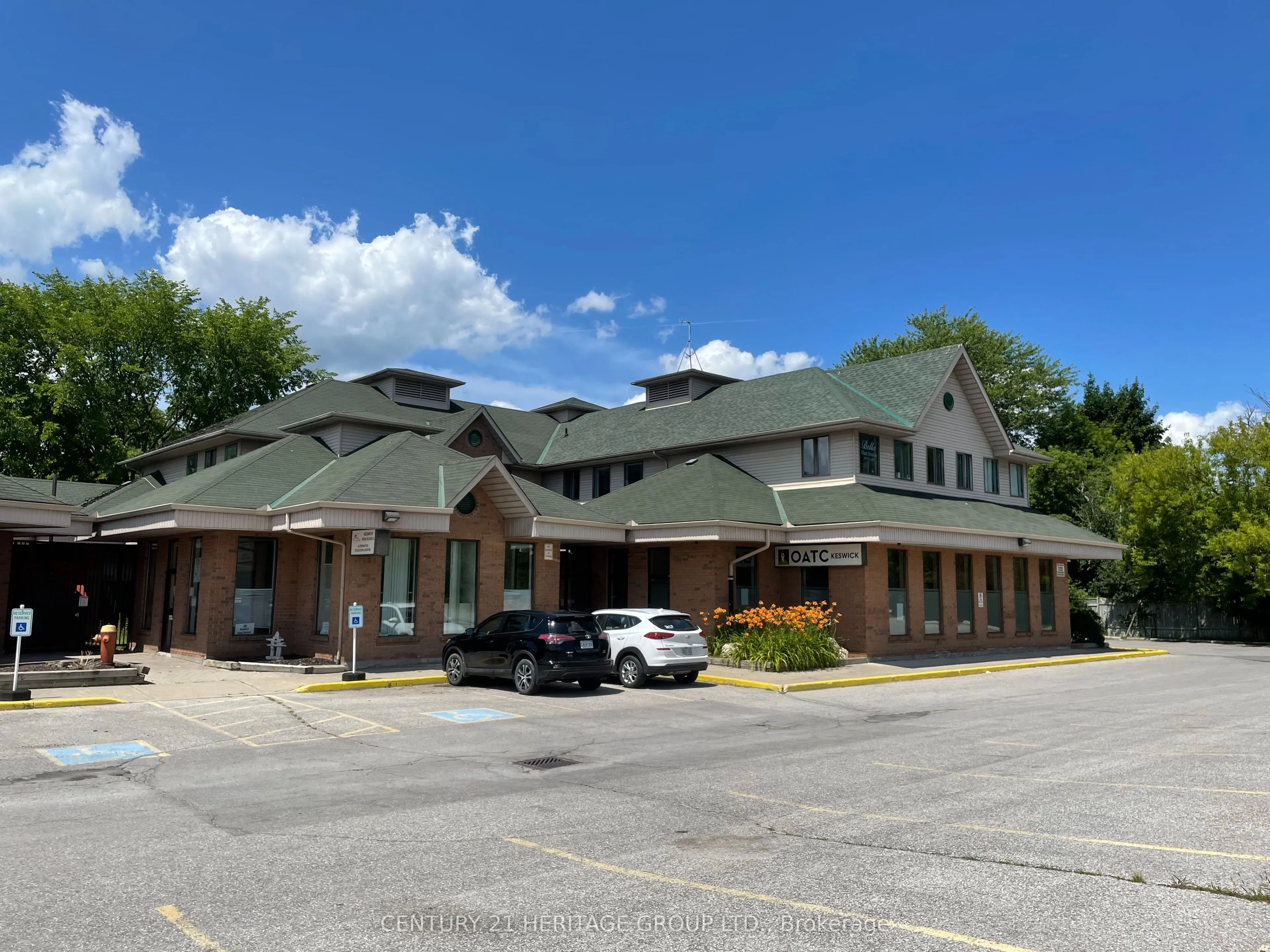 204 Simcoe Avenue #3