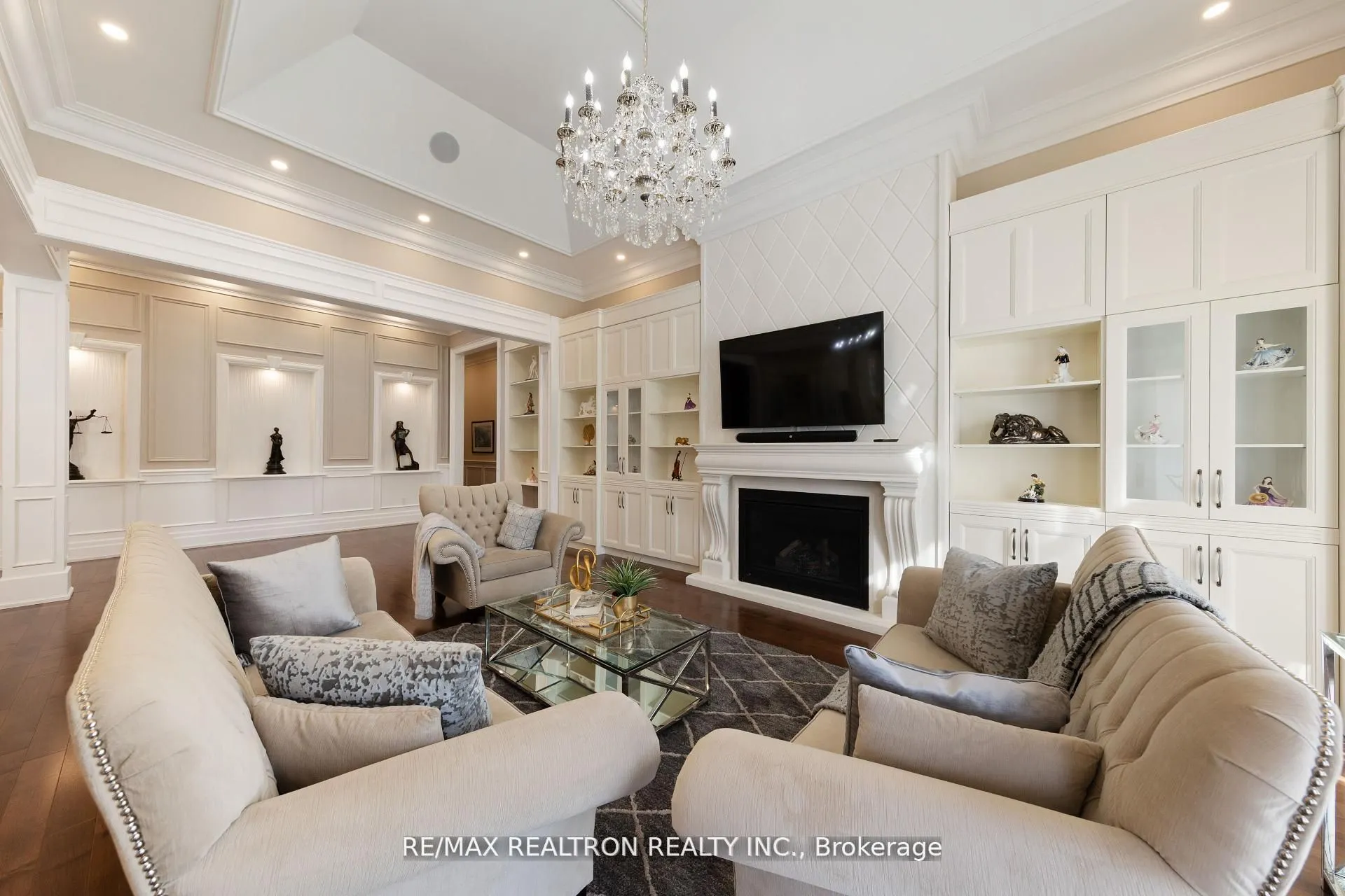 223 Crestwood Road