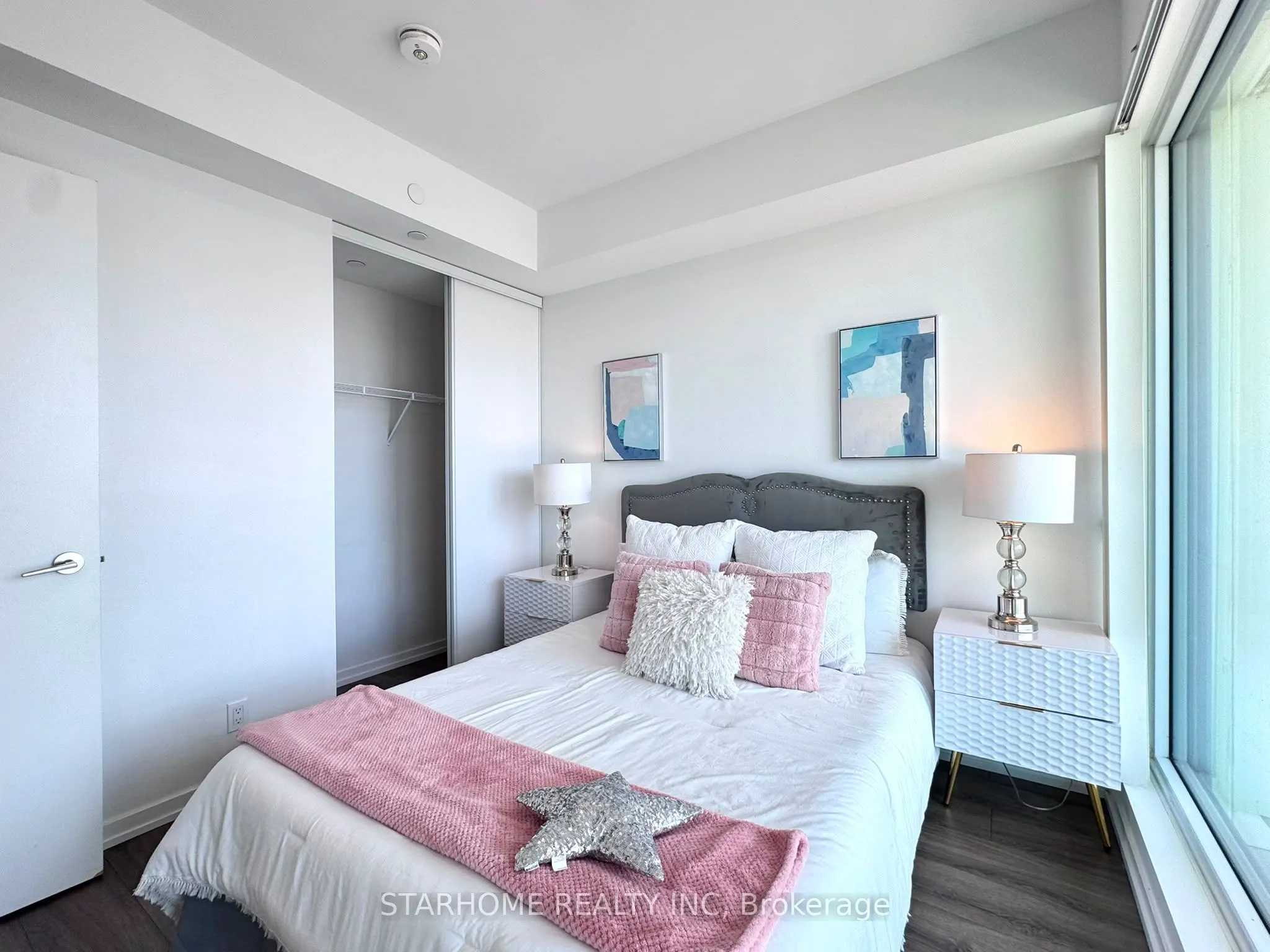 1000 Portage Parkway #1515