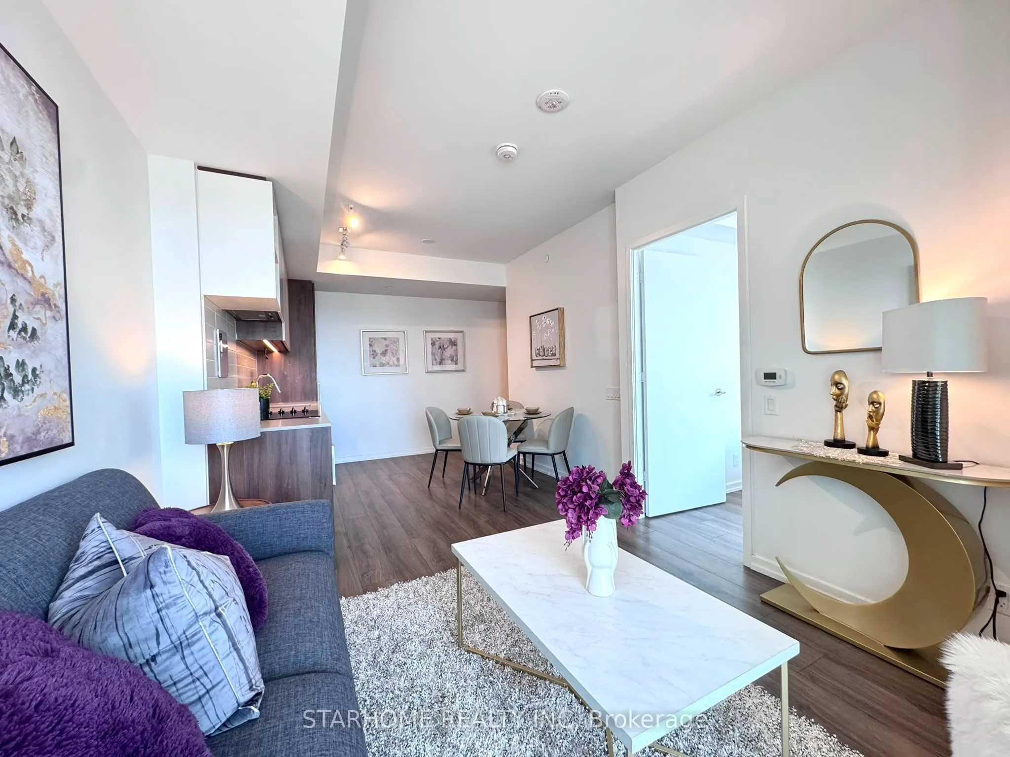 1000 Portage Parkway #1515