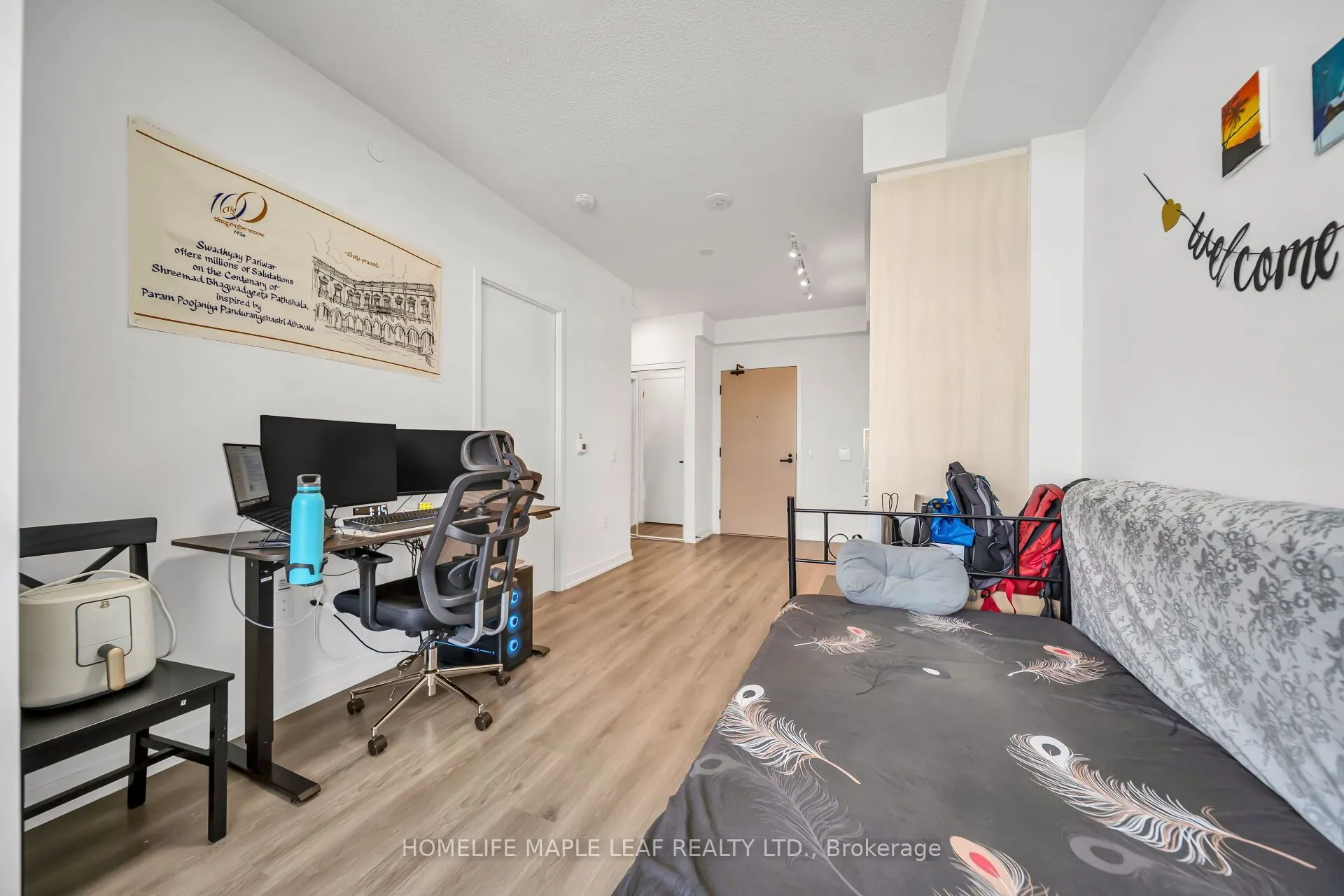 225 Commerce Street #2211