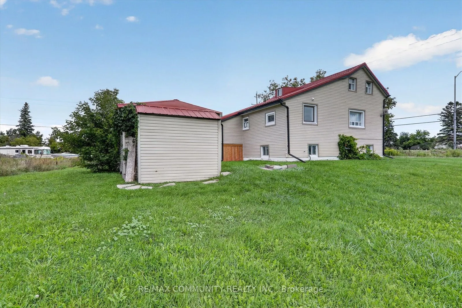 6 Sunkist Road