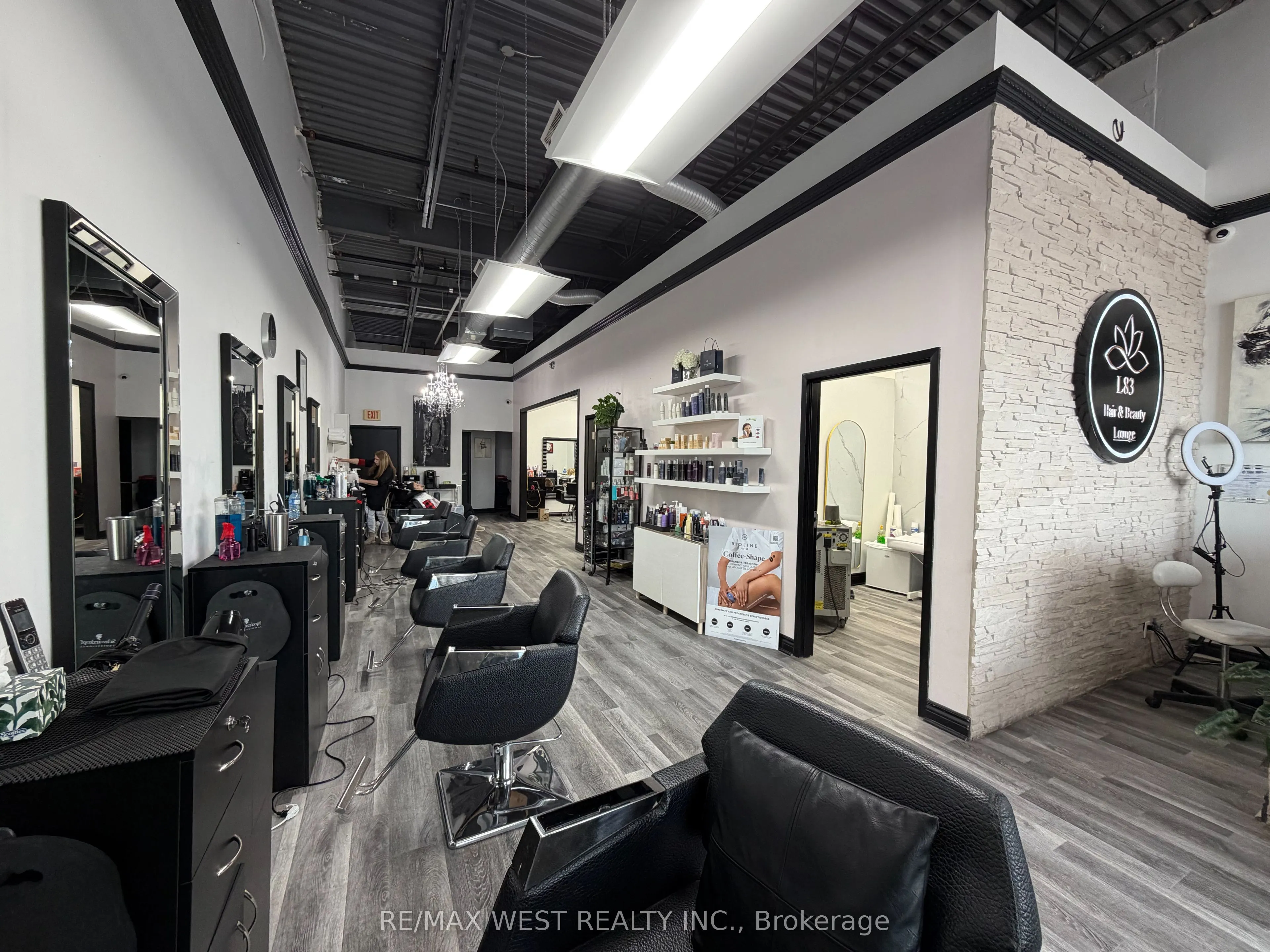 8707 Dufferin Street #6