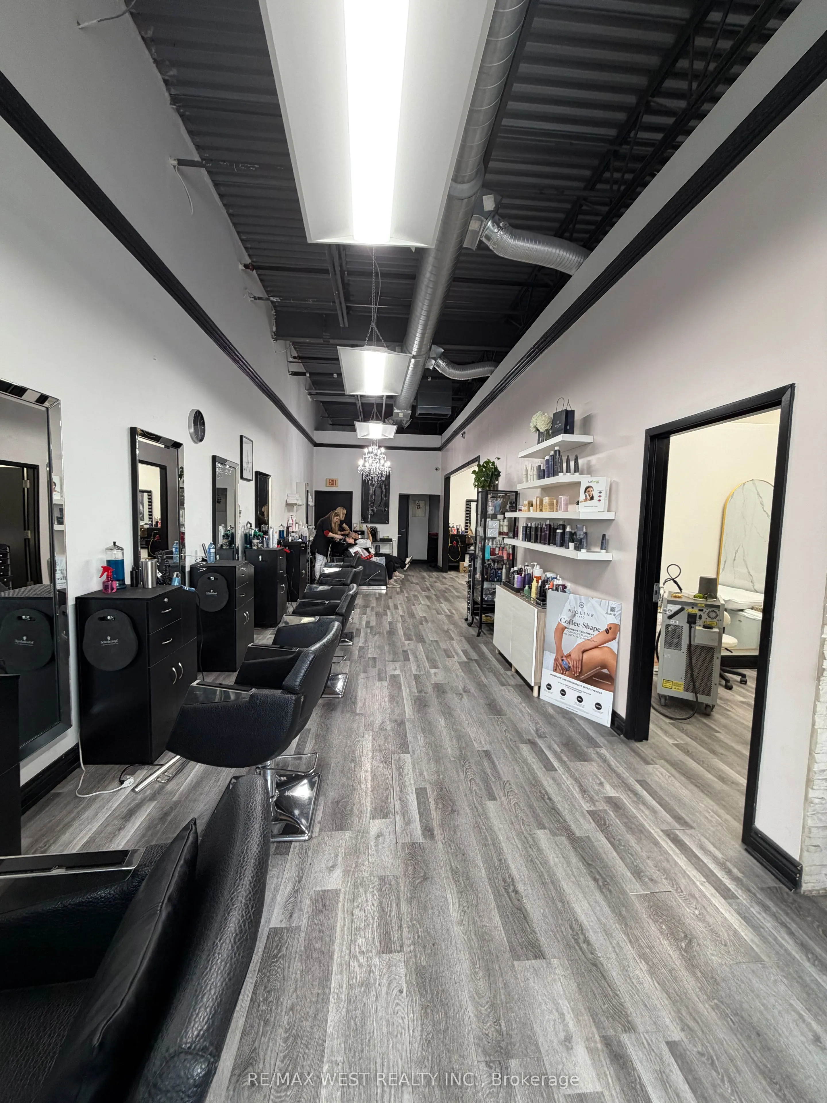 8707 Dufferin Street #6