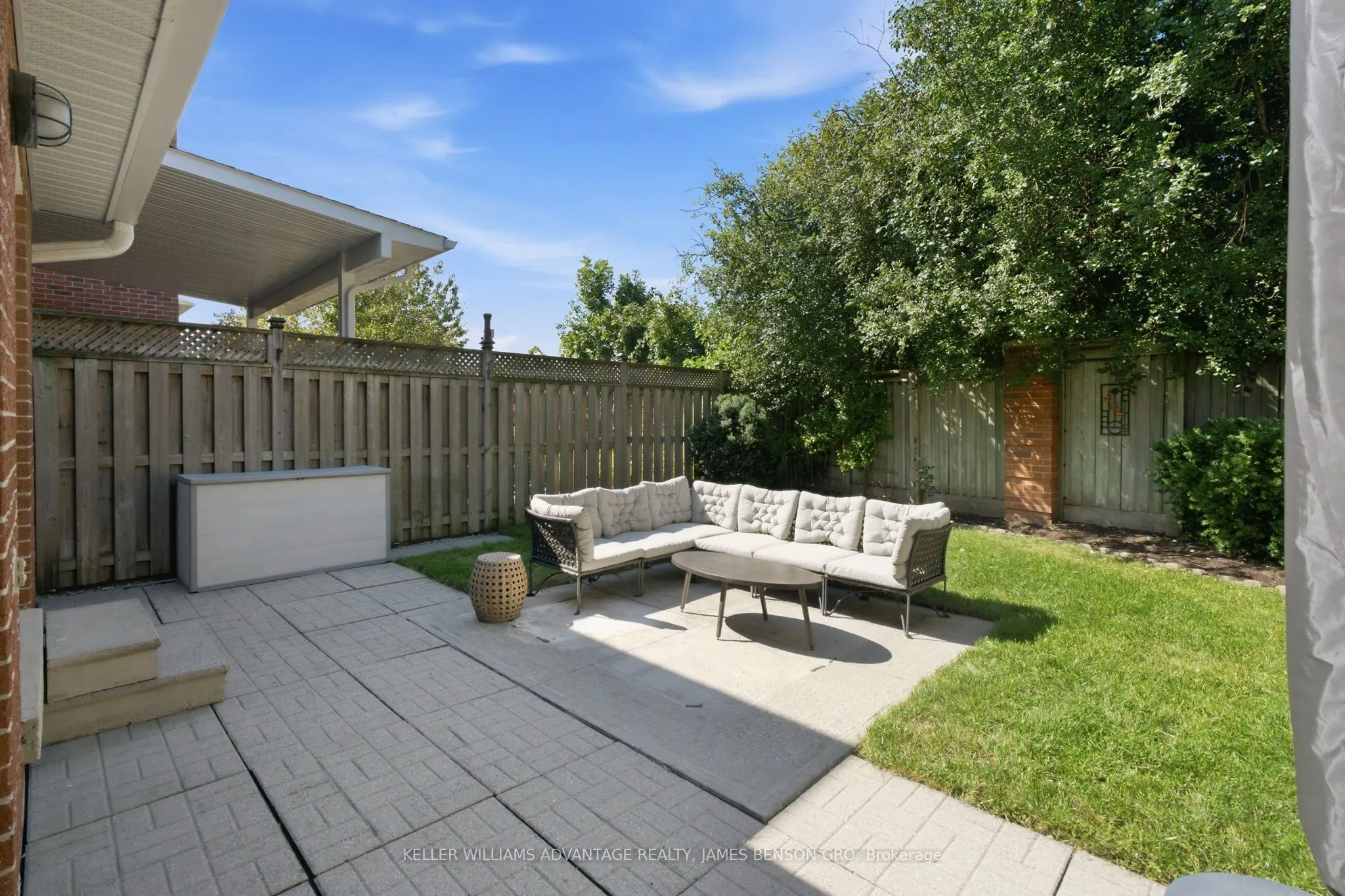 38 White Boulevard