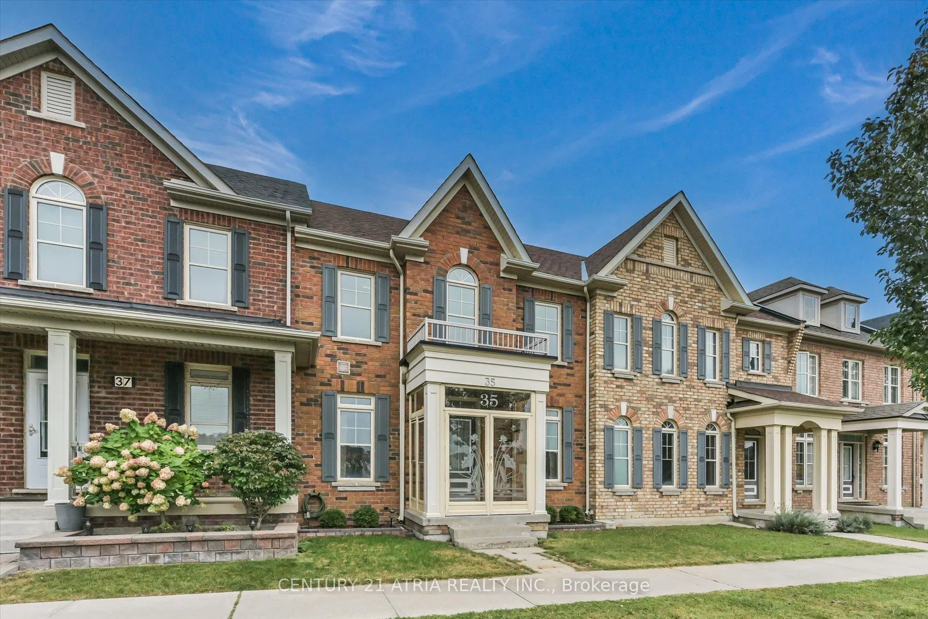35 Russell Dawson Road