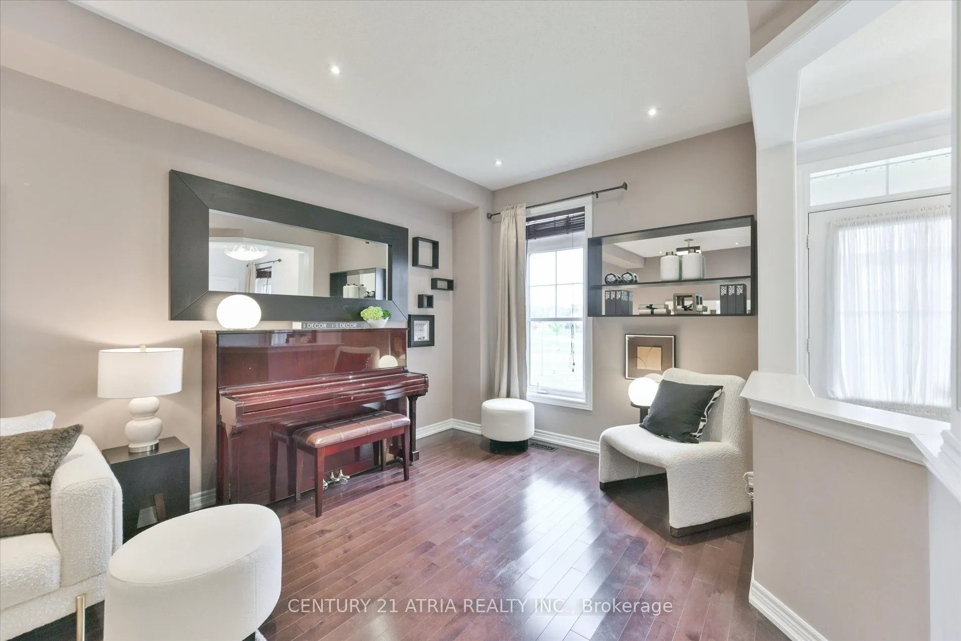 35 Russell Dawson Road