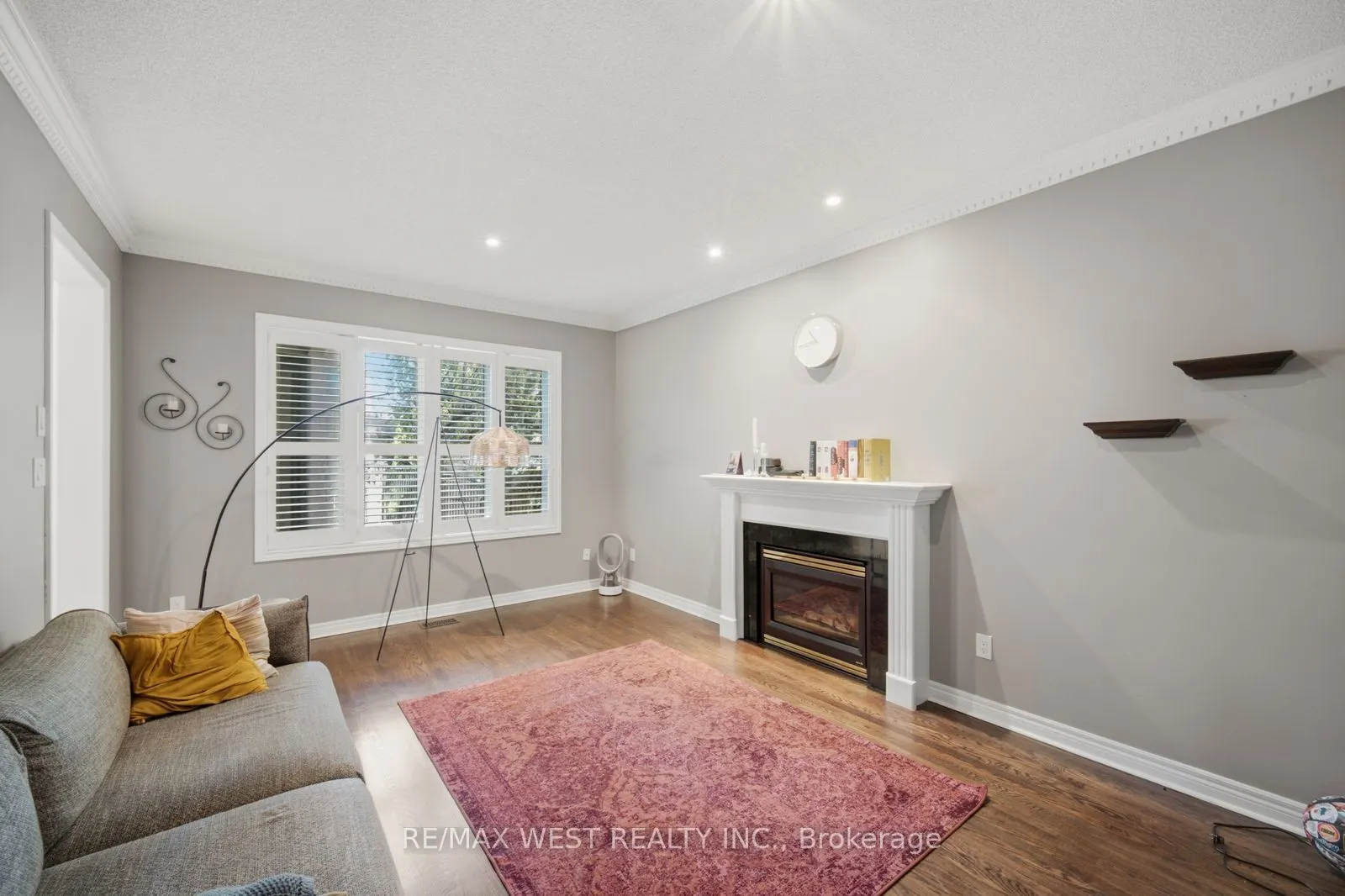 65 Burnhaven Avenue