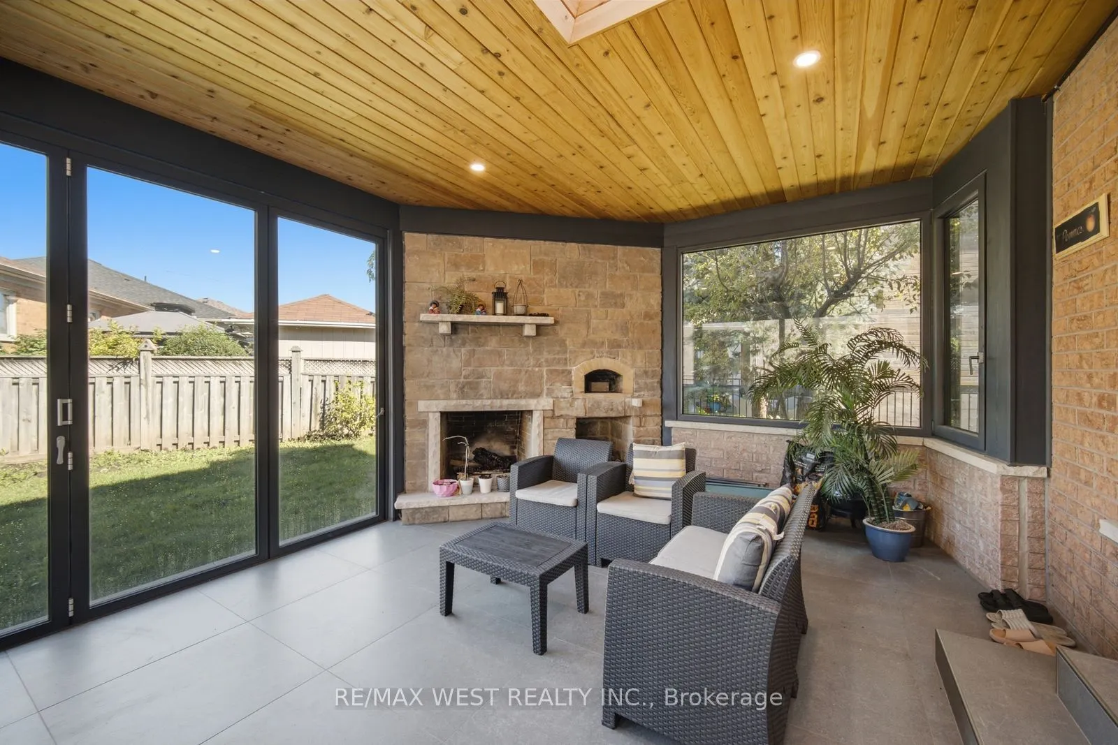 65 Burnhaven Avenue