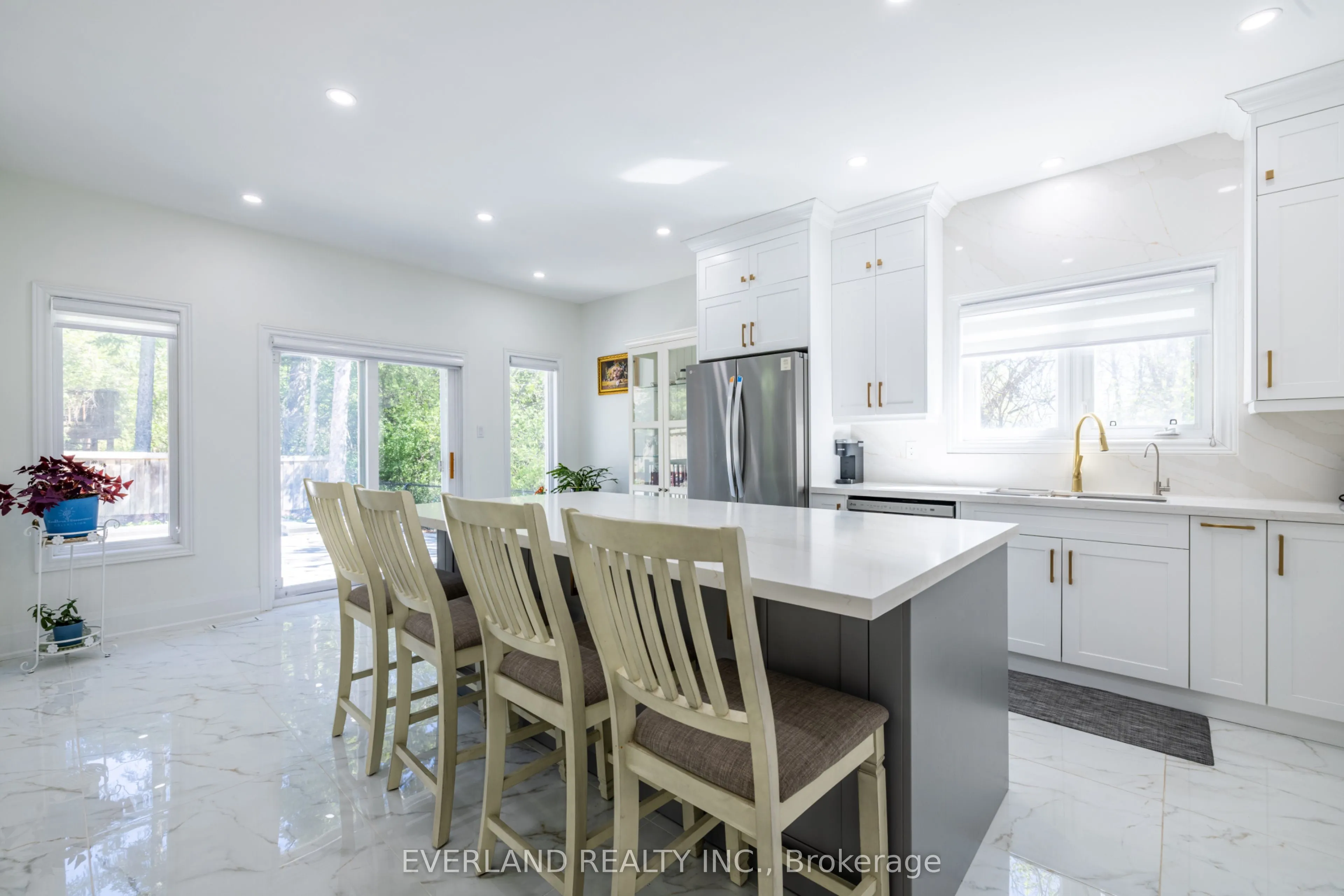 10 Megarry Court