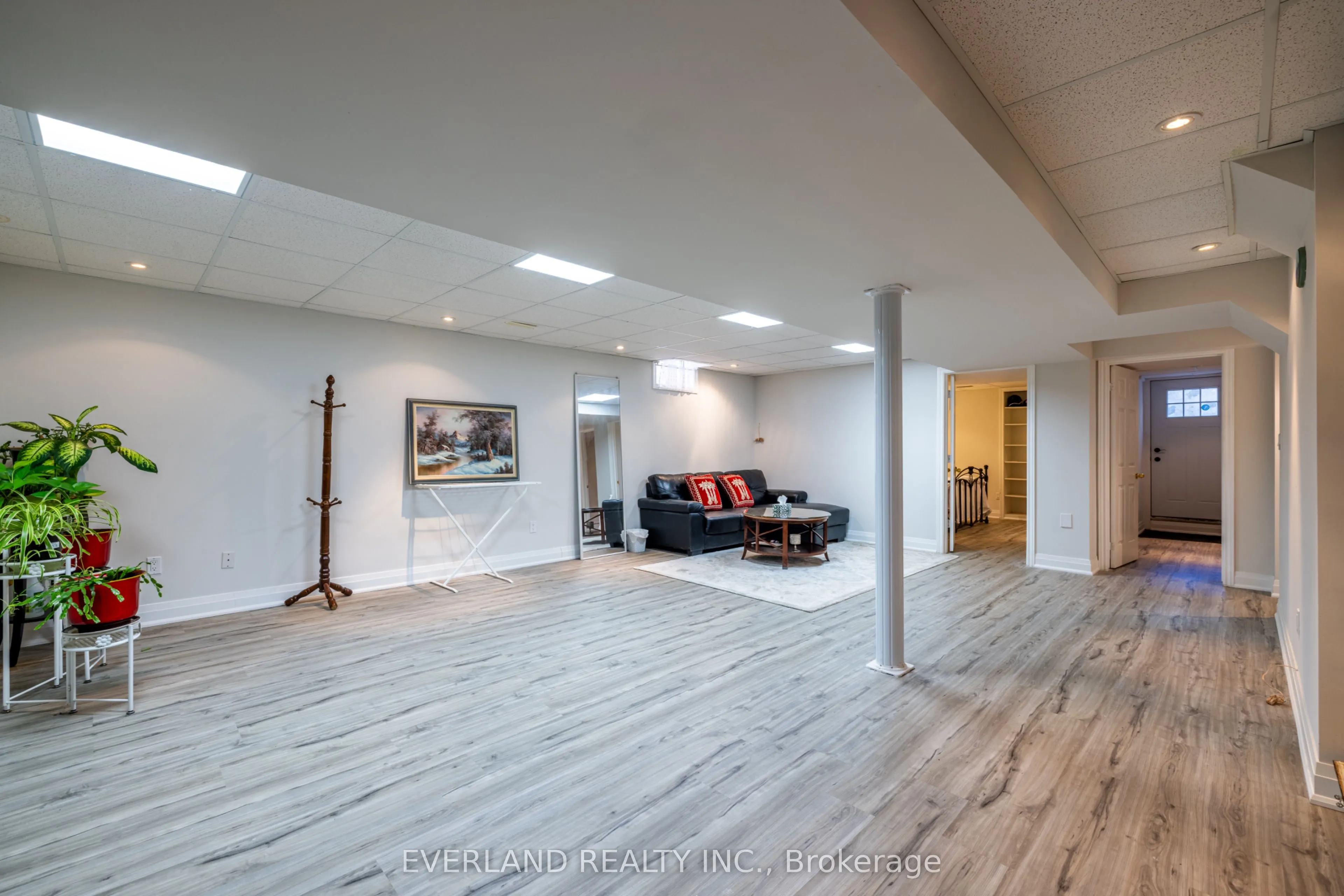 10 Megarry Court