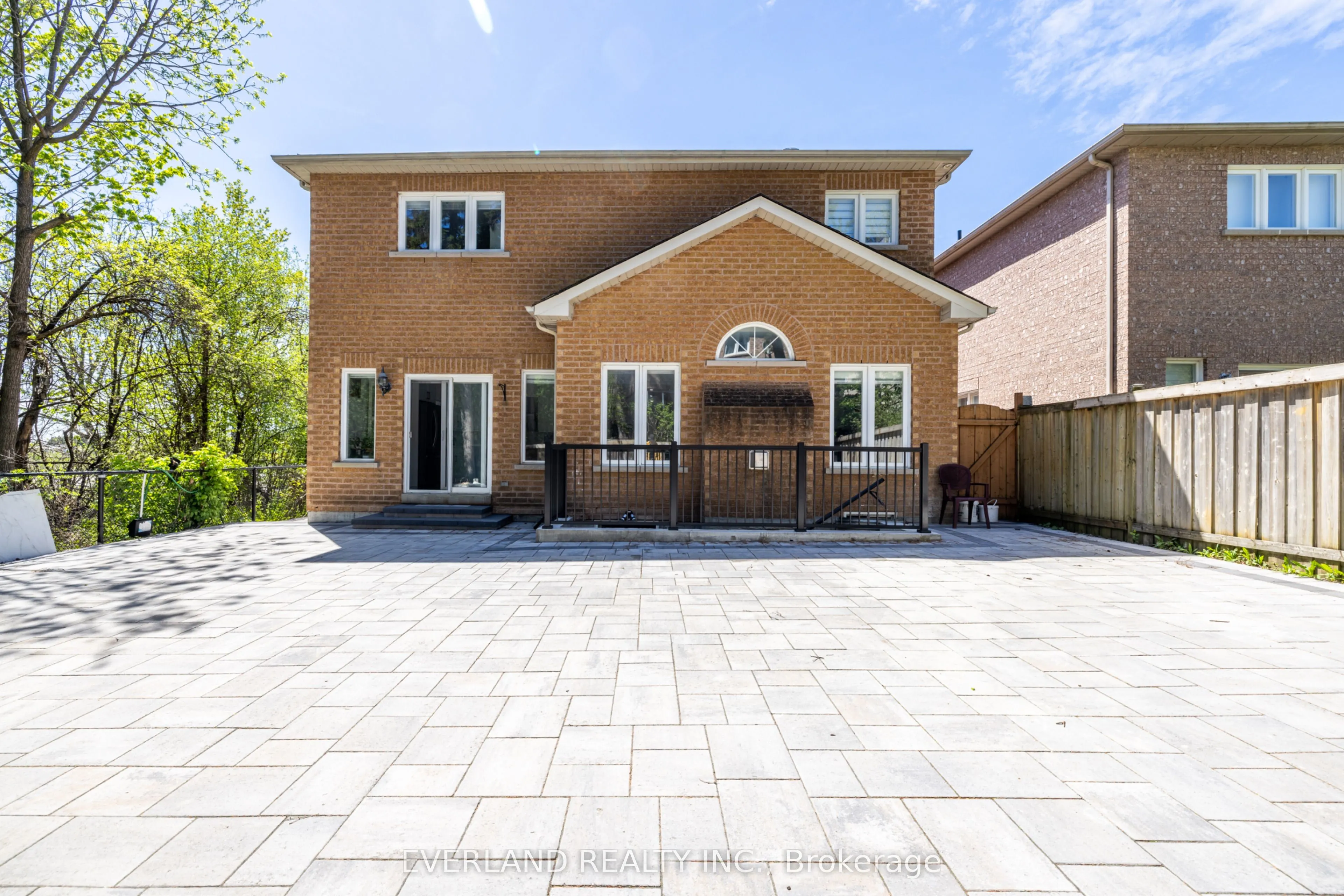 10 Megarry Court