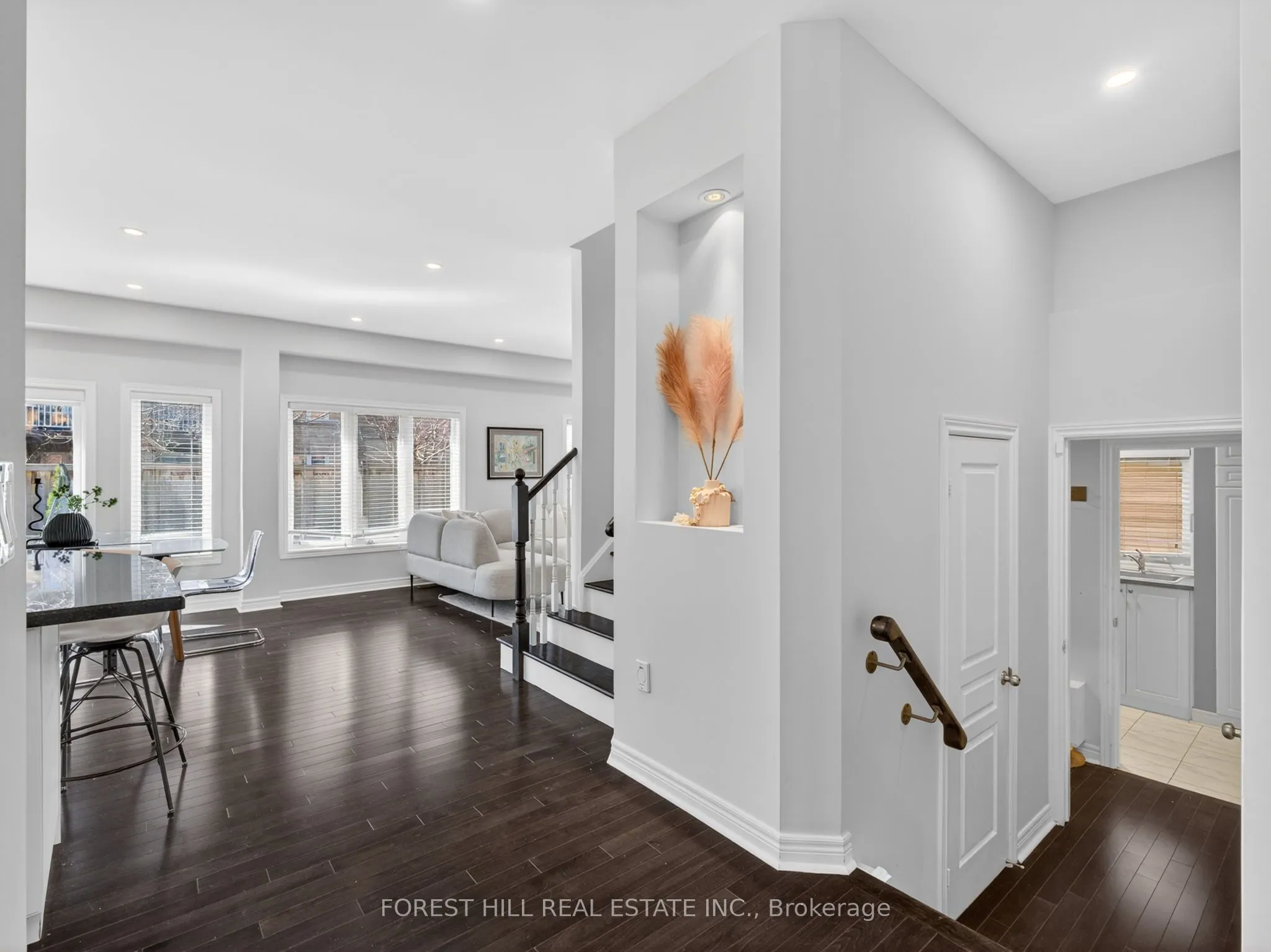 12 Wallenberg Drive