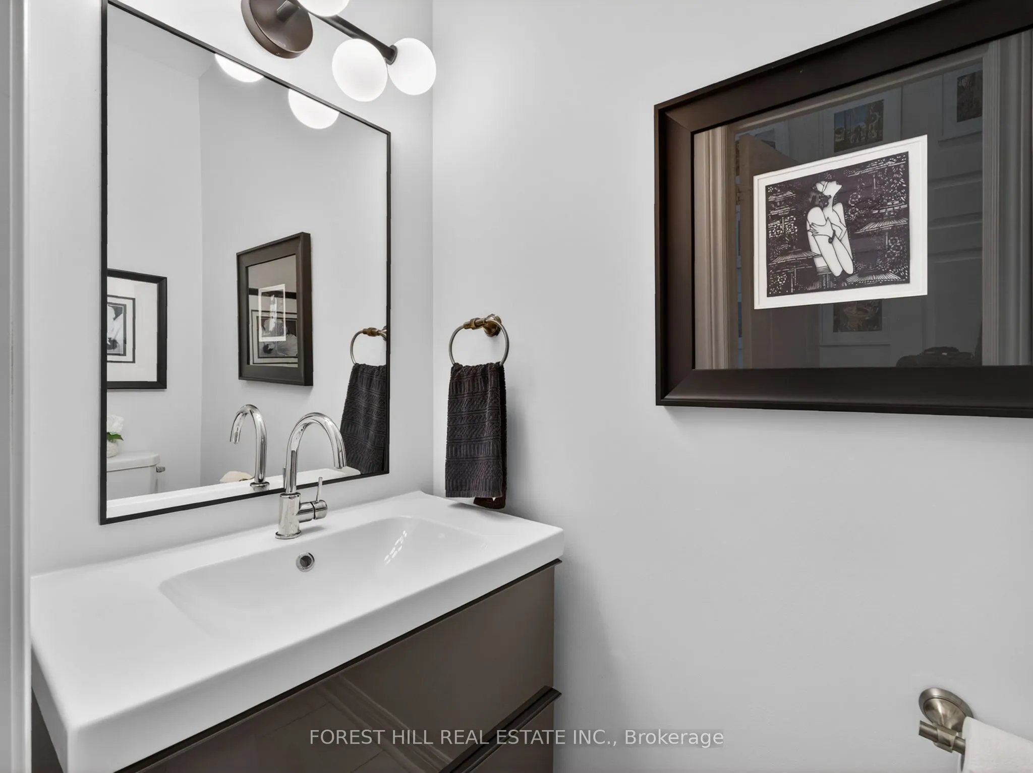 12 Wallenberg Drive