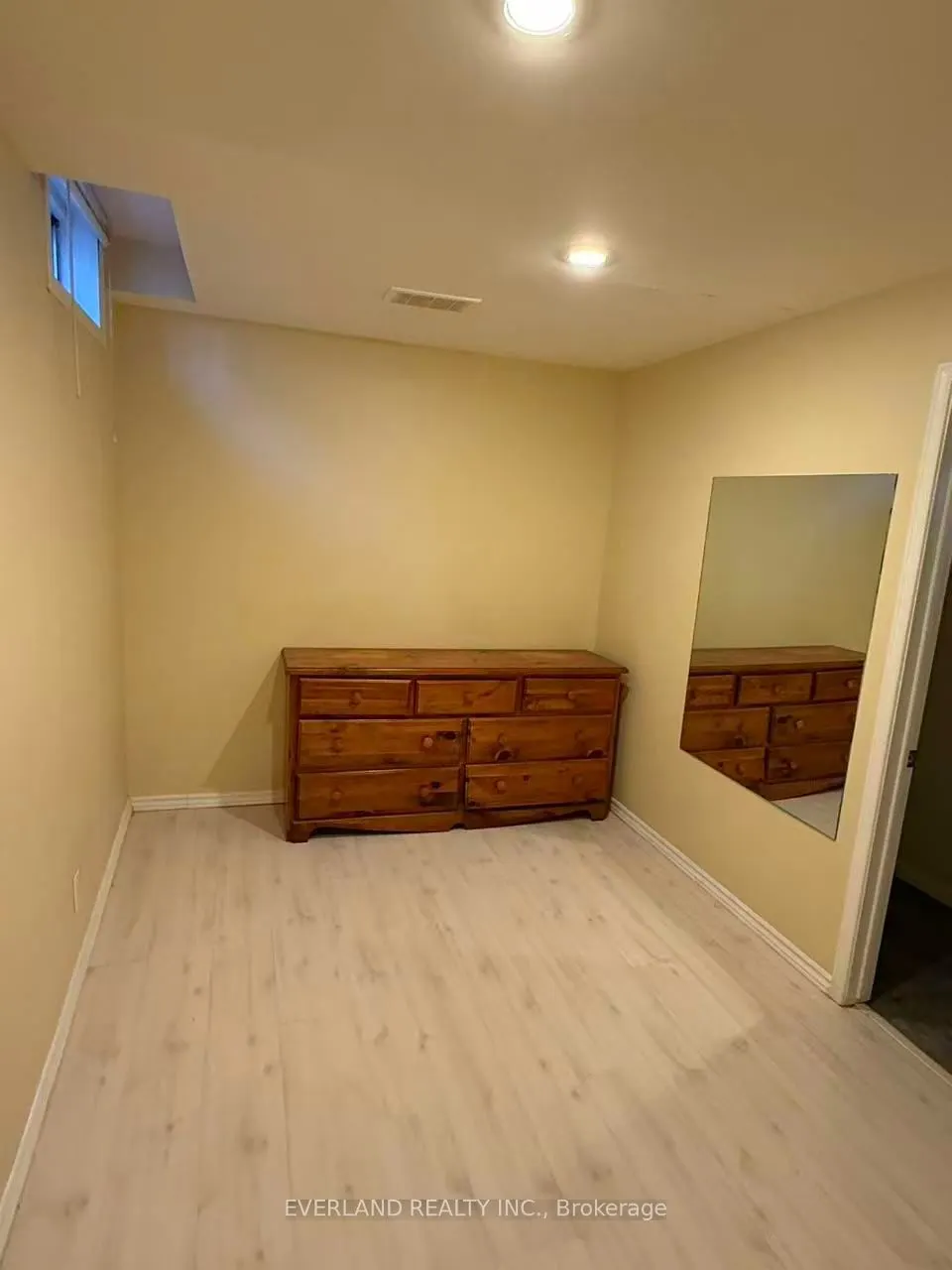 156 Bristol Road #Basement