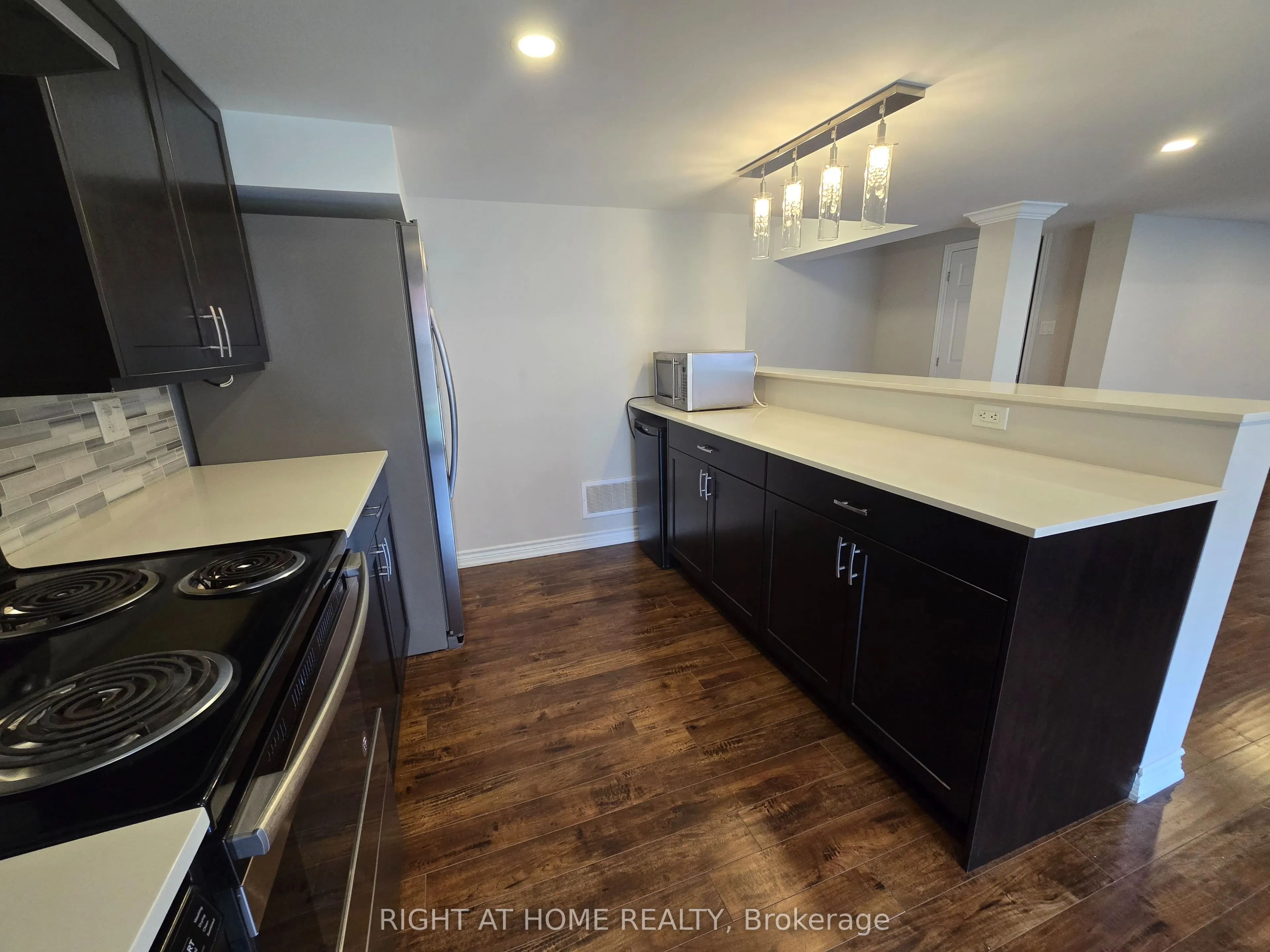 28 Philips View Crescent #Basement