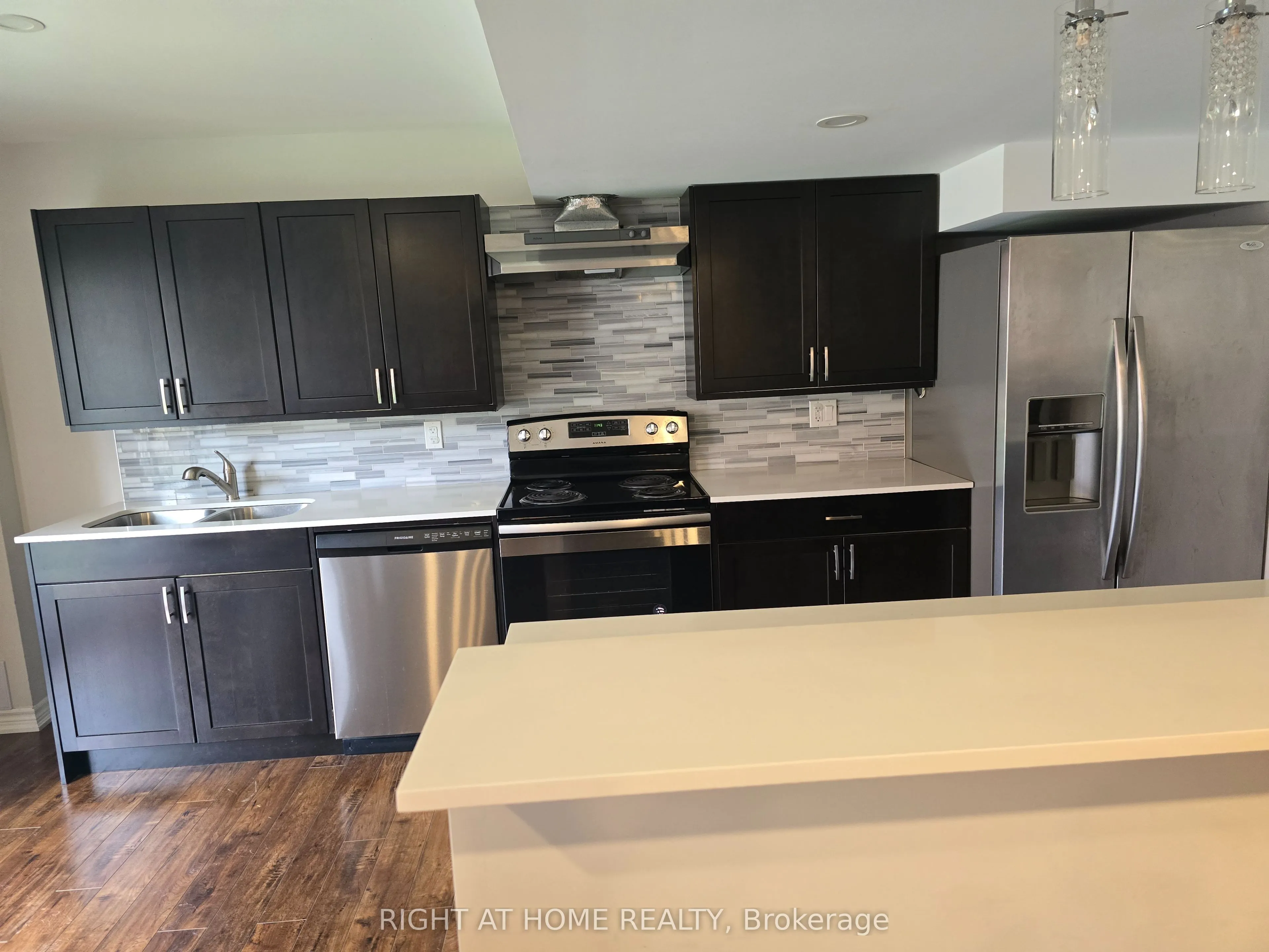 28 Philips View Crescent #Basement
