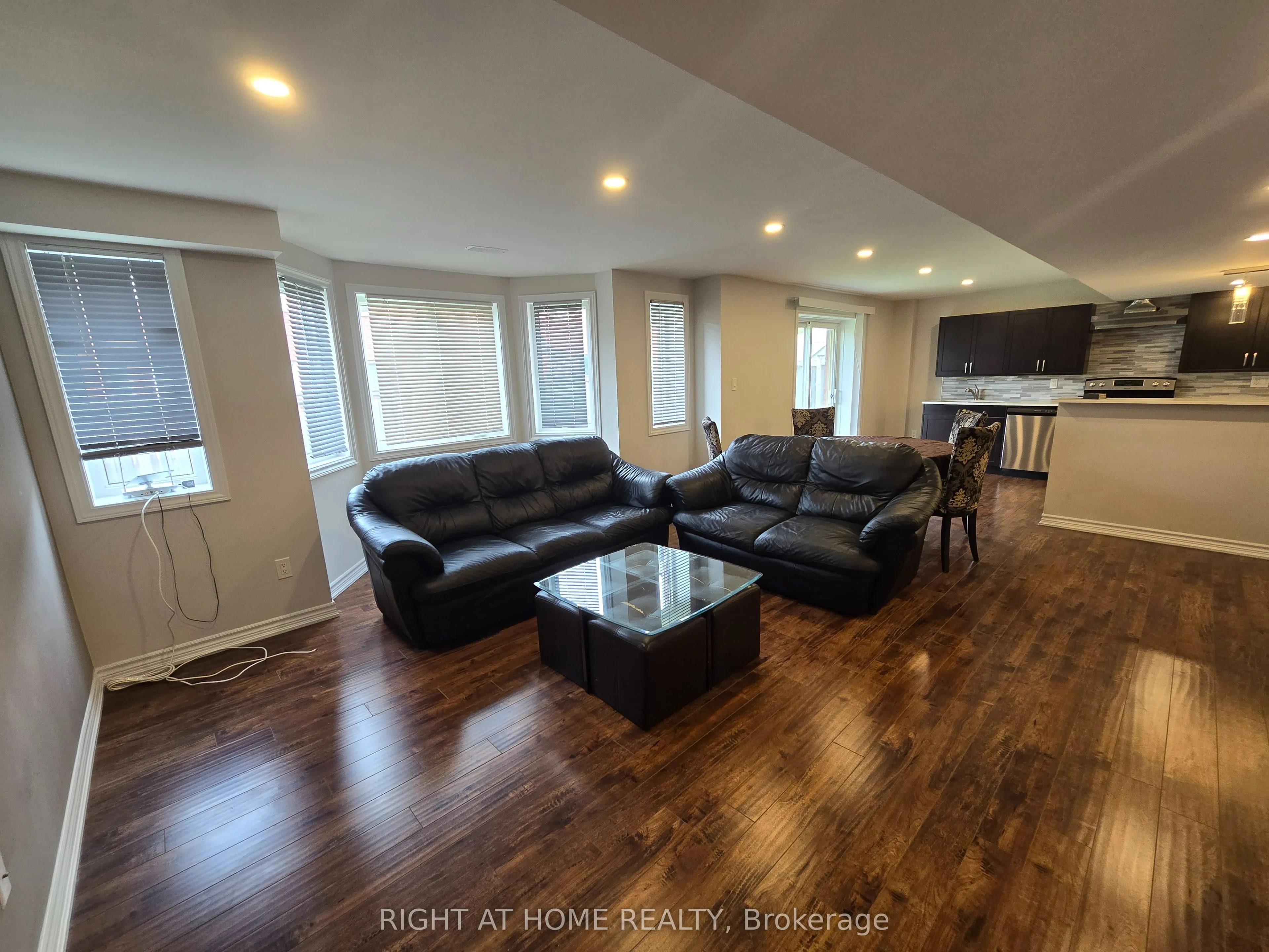 28 Philips View Crescent #Basement
